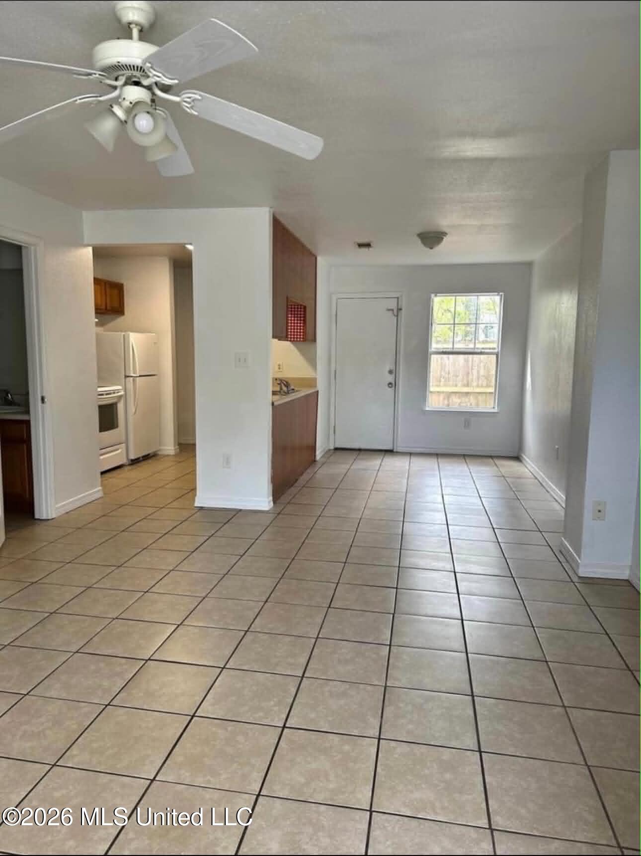 14441 Whitney Drive Property Photo 2