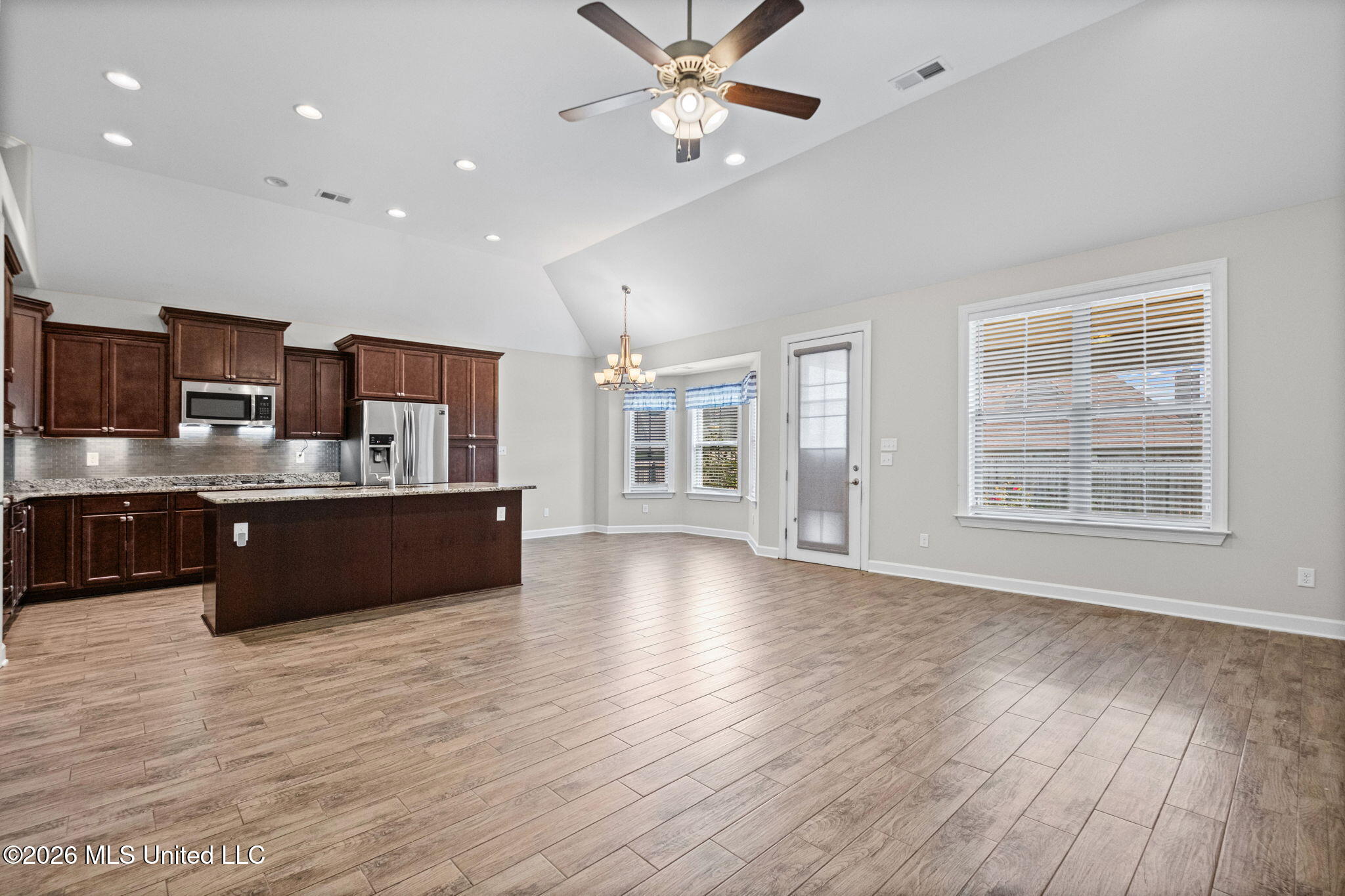 4276 Ridgemont Road Property Photo 5