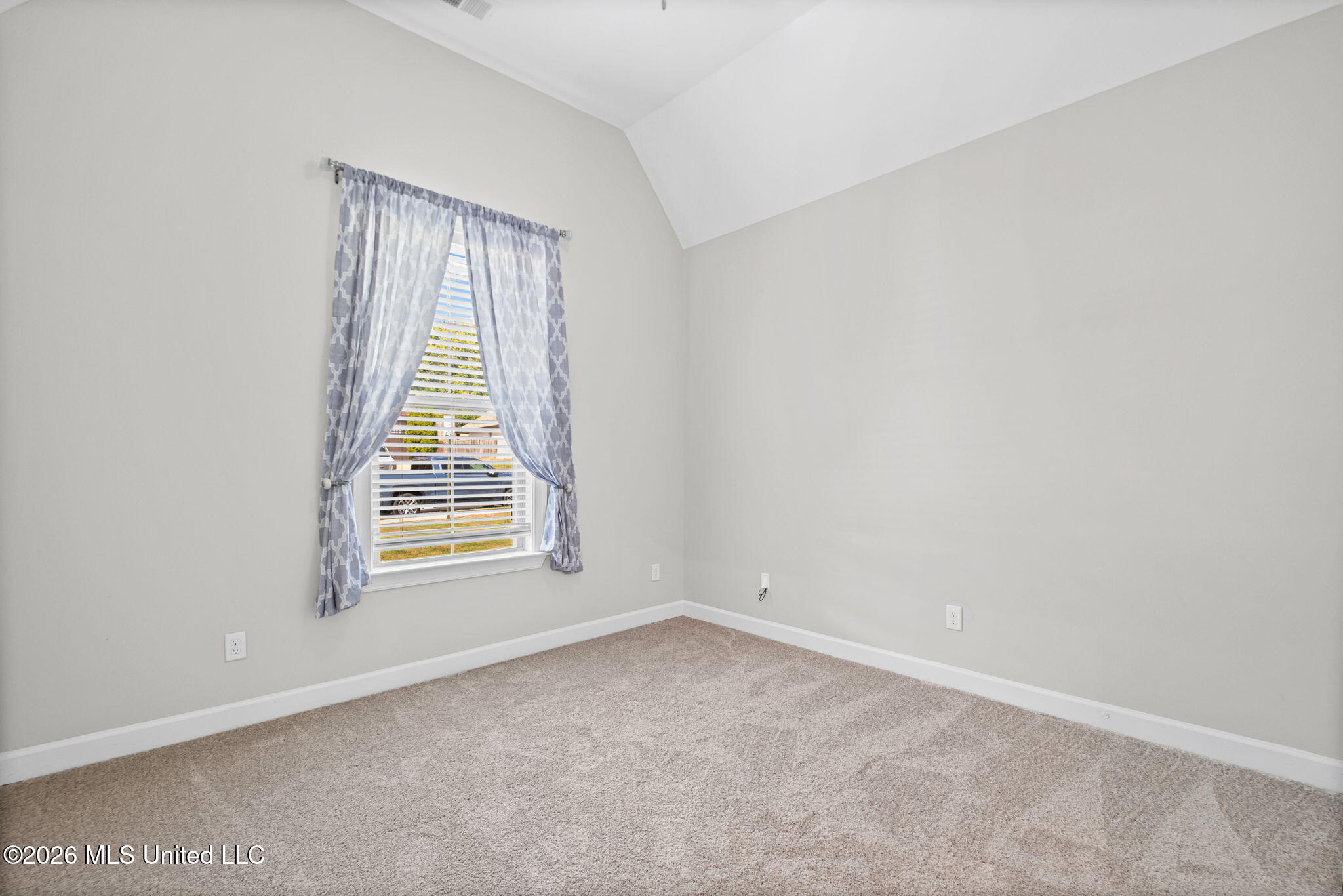 4276 Ridgemont Road Property Photo 12