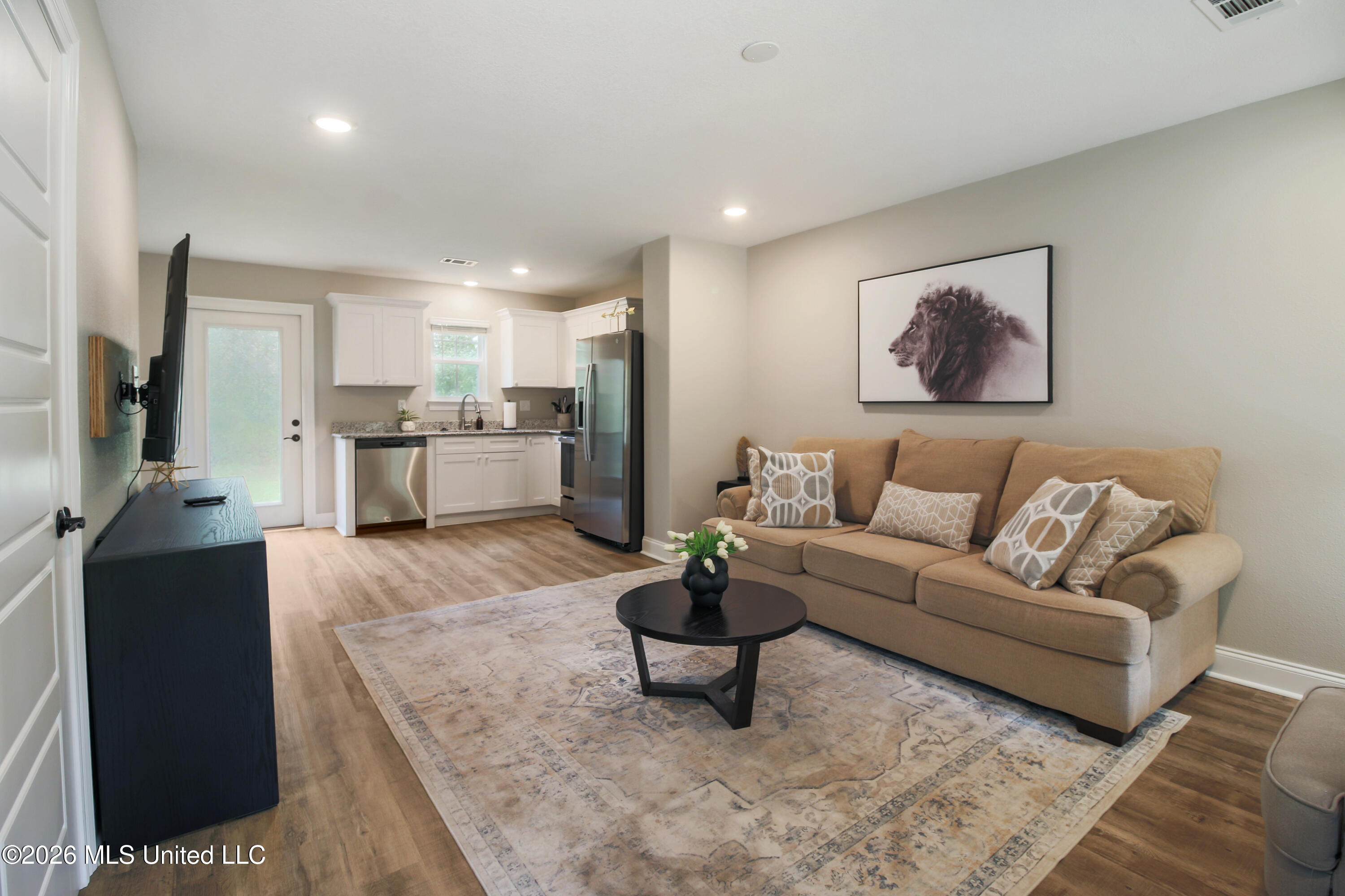 13498 Kelly Street Property Photo 6