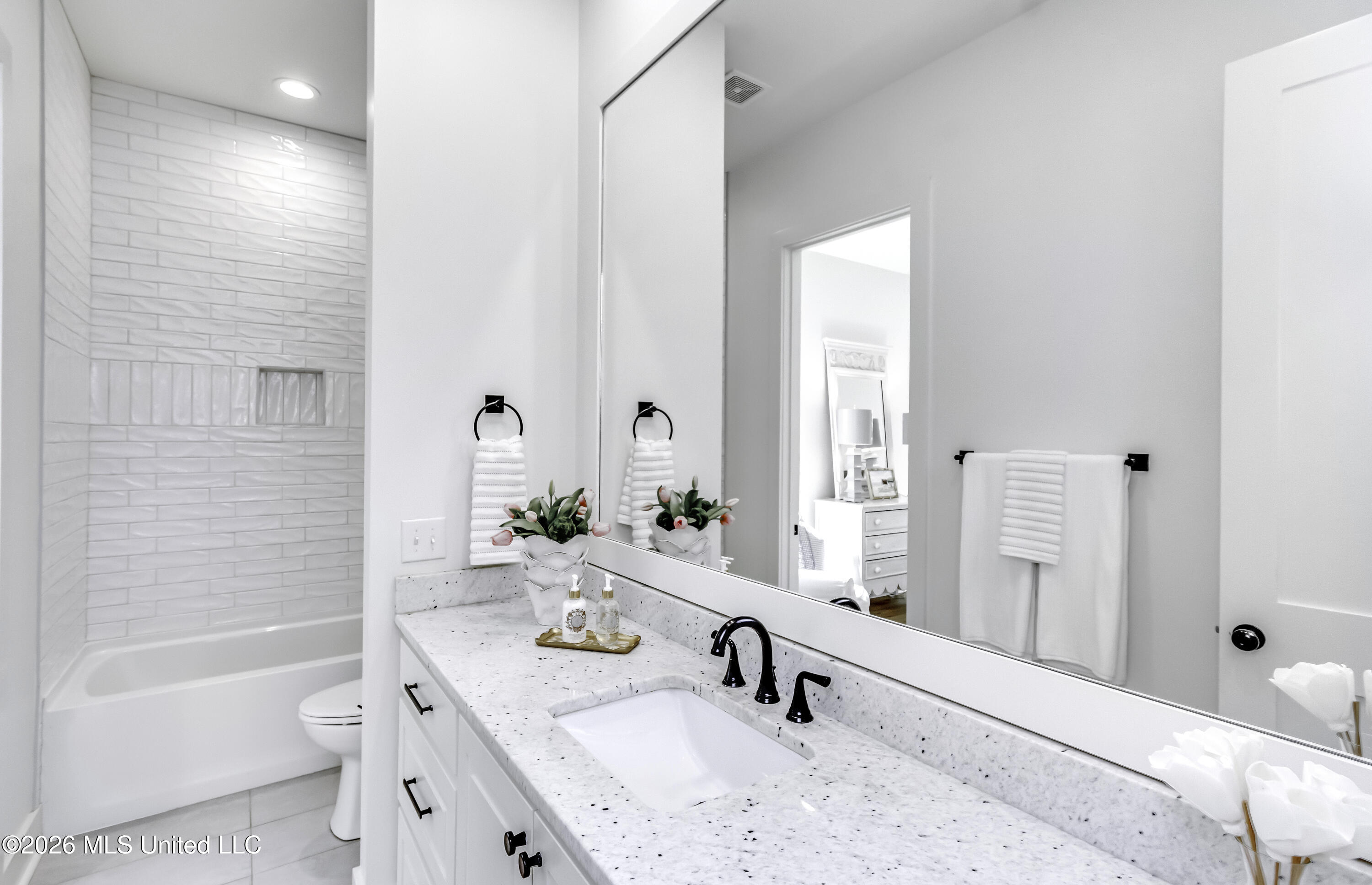 109 Water Street Property Photo 29