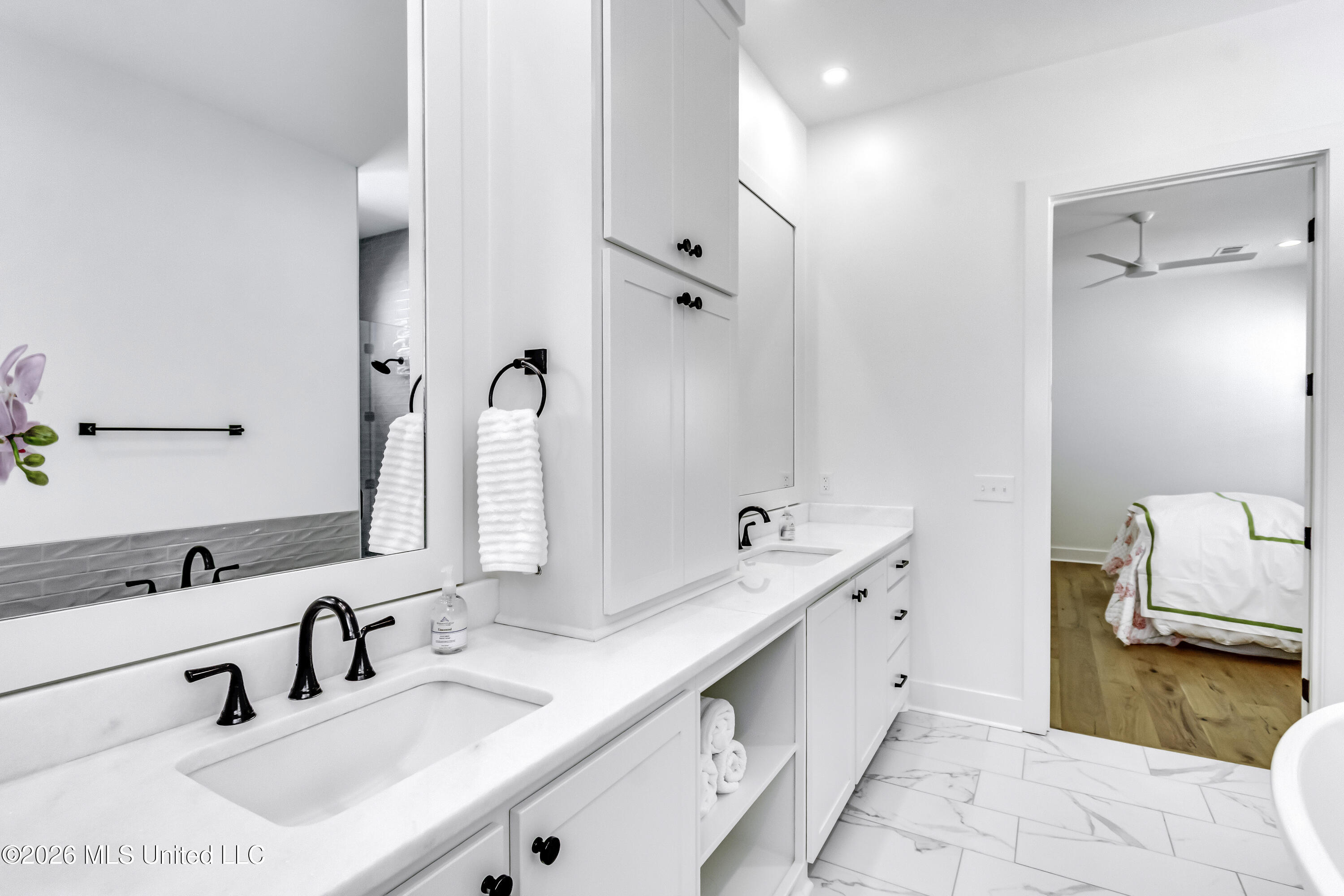 109 Water Street Property Photo 34