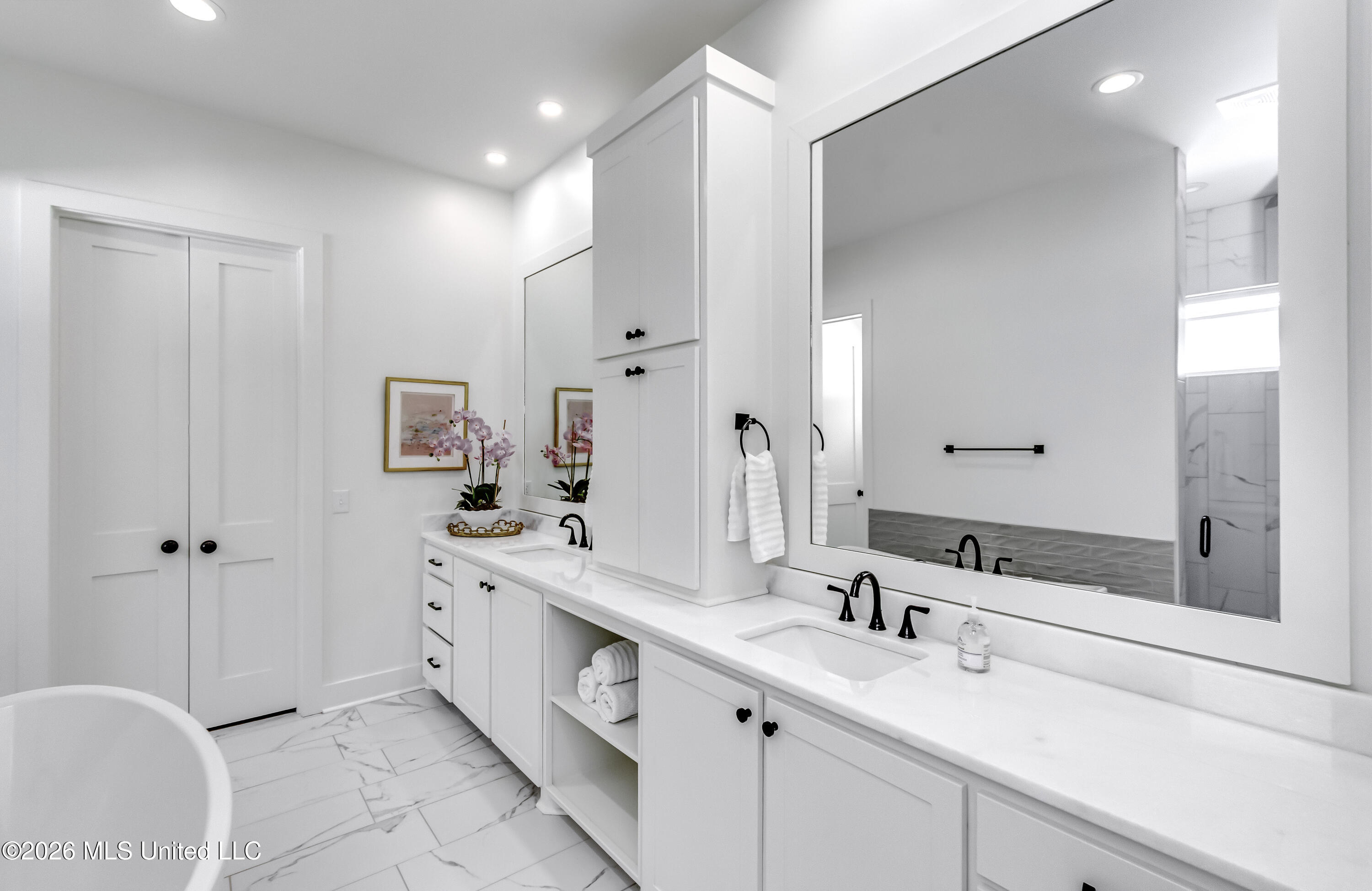 109 Water Street Property Photo 35