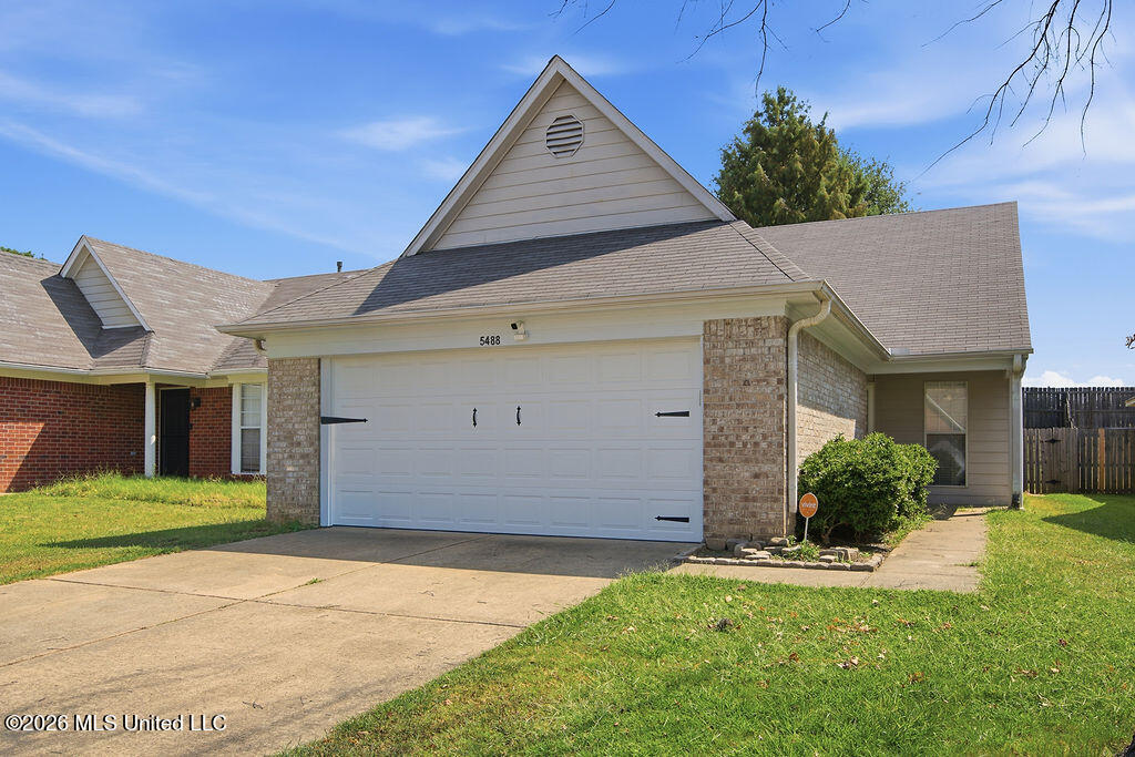 5488 Kristy Lane Property Photo 1