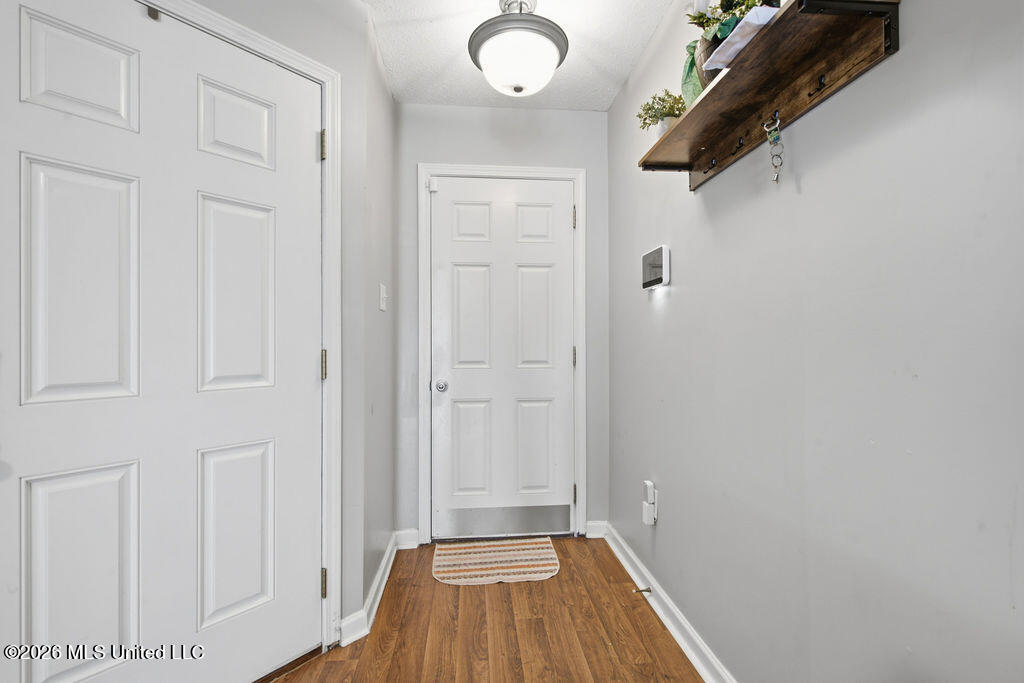 5488 Kristy Lane Property Photo 6