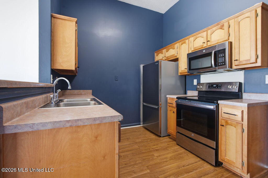 5488 Kristy Lane Property Photo 7