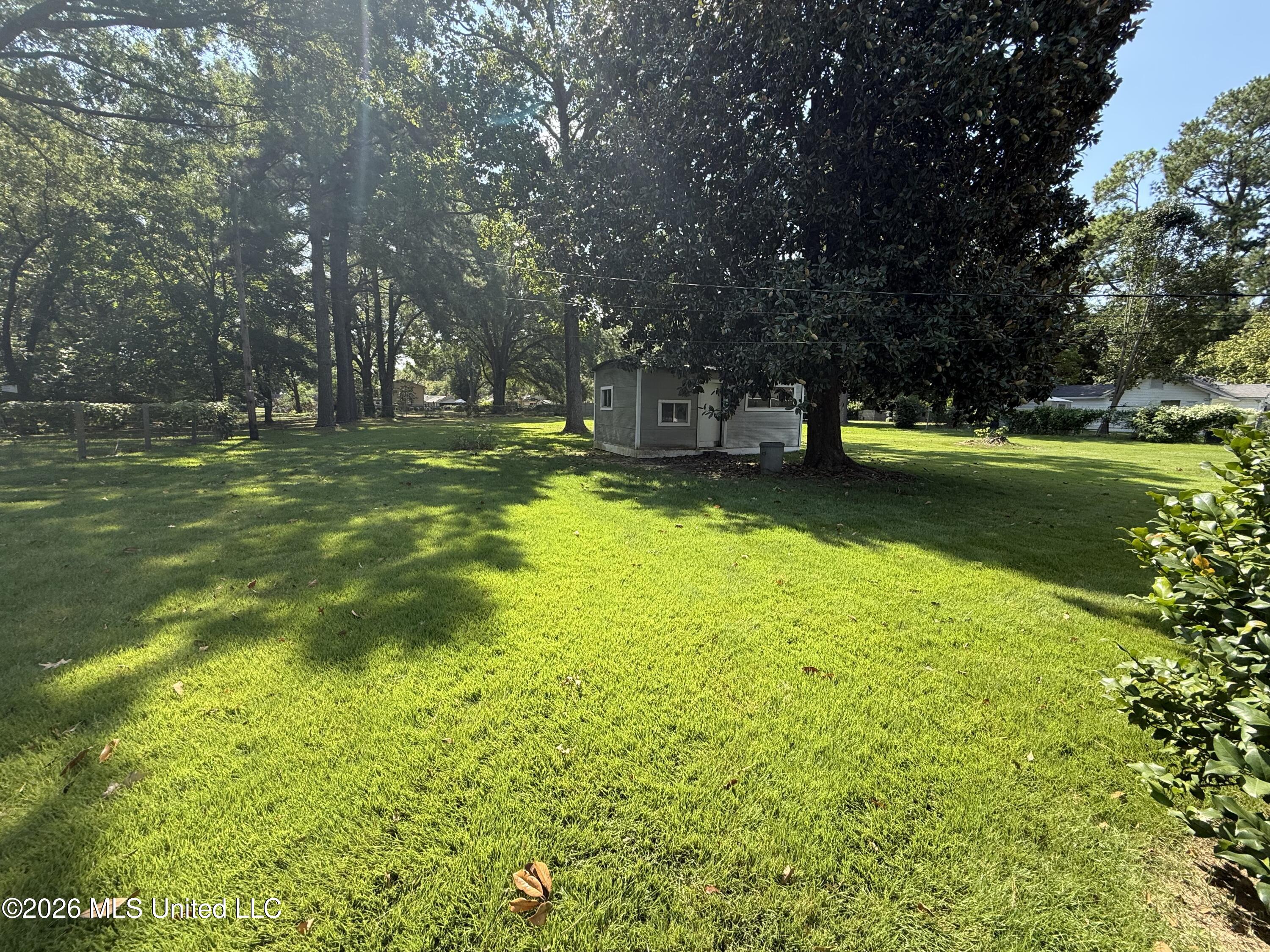 6828 Mill Street Property Photo 3