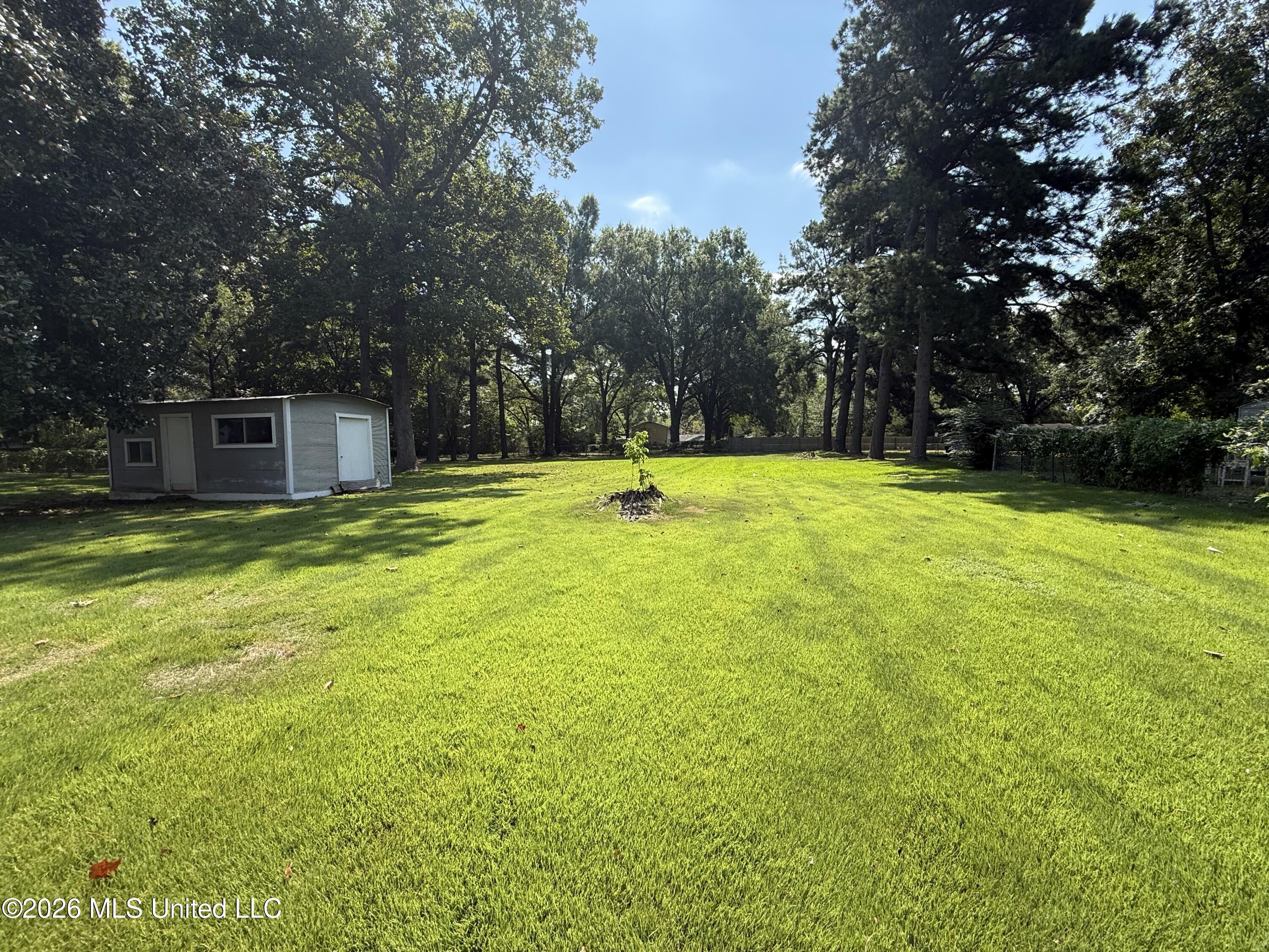 6828 Mill Street Property Photo 4