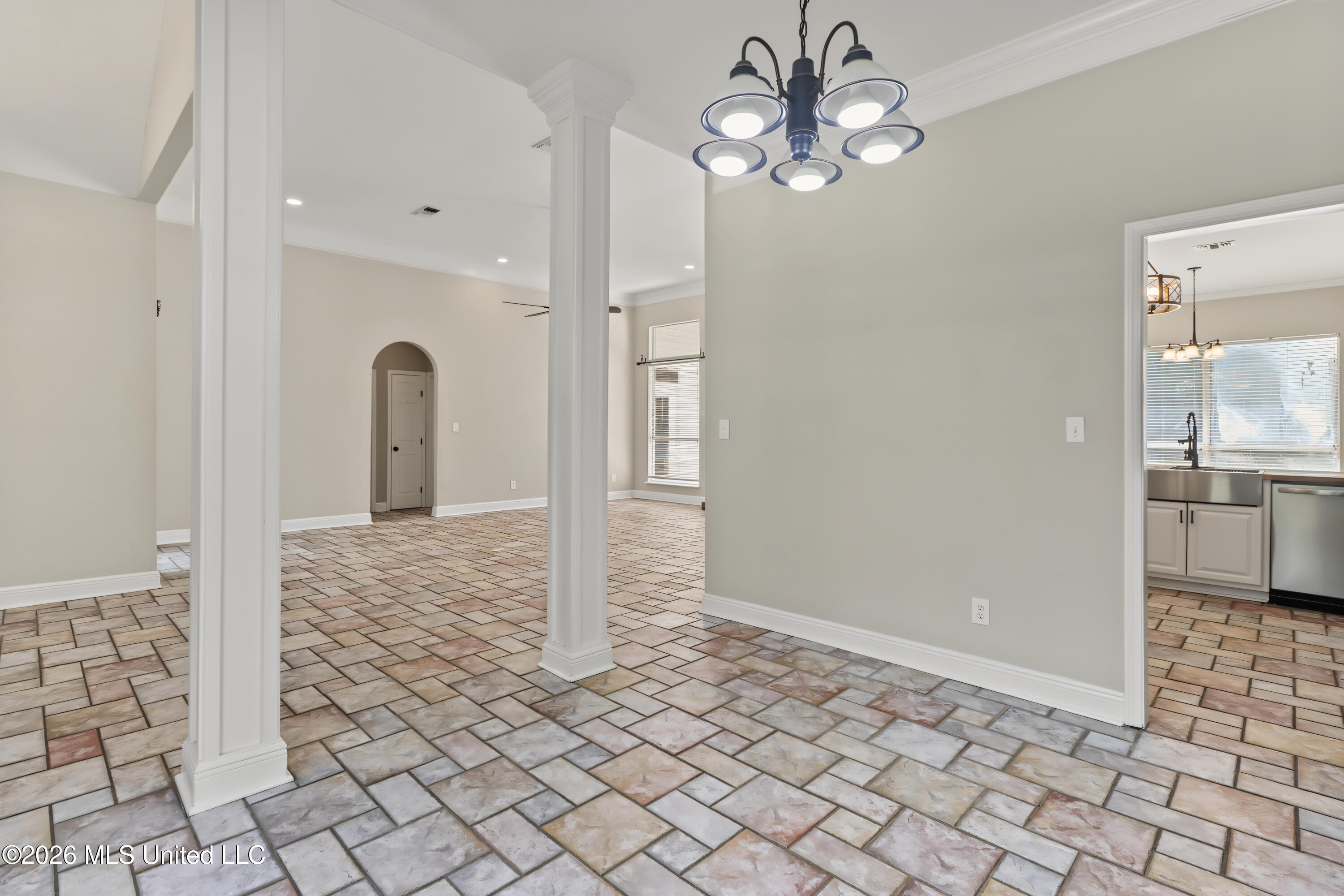 14158 Longwood Circle Property Photo 7