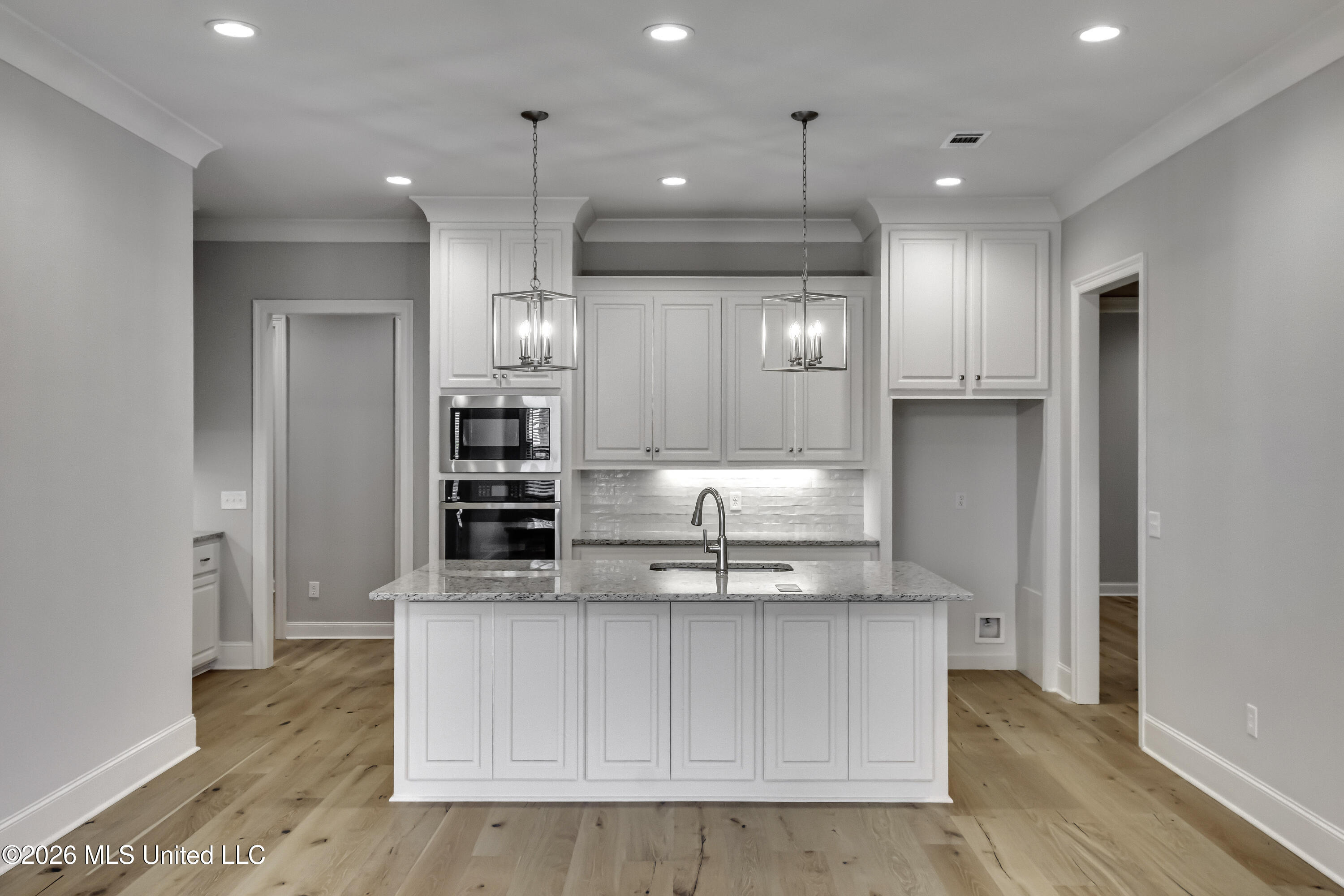 220 Freedom Ring Drive Property Photo 17
