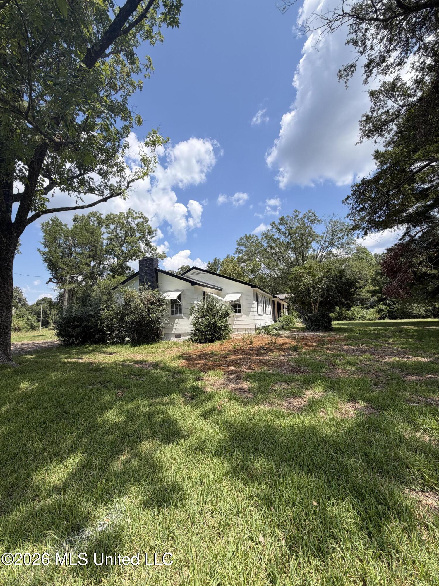 401 Garland Broome Road Property Photo 3