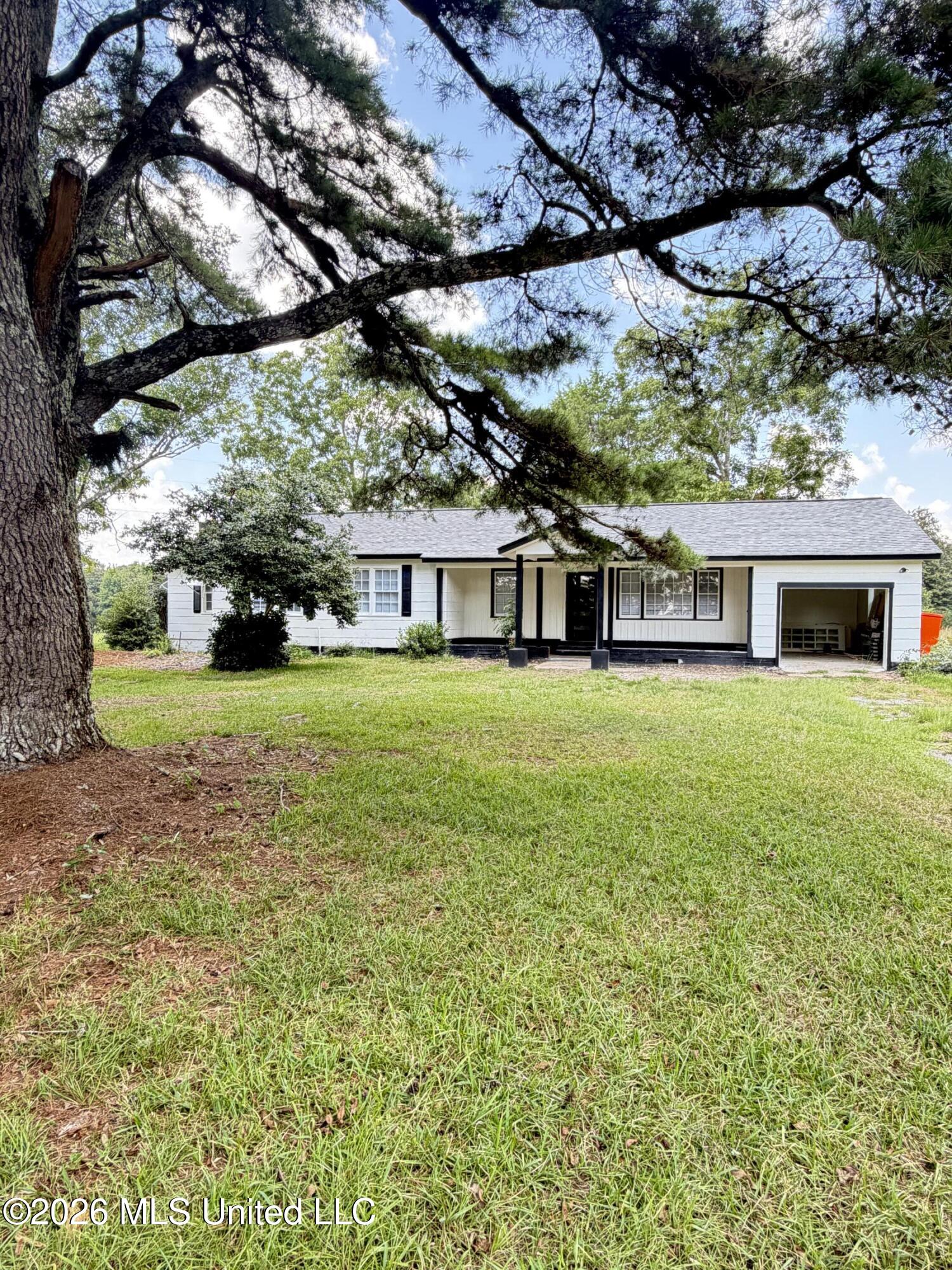 401 Garland Broome Road Property Photo 5