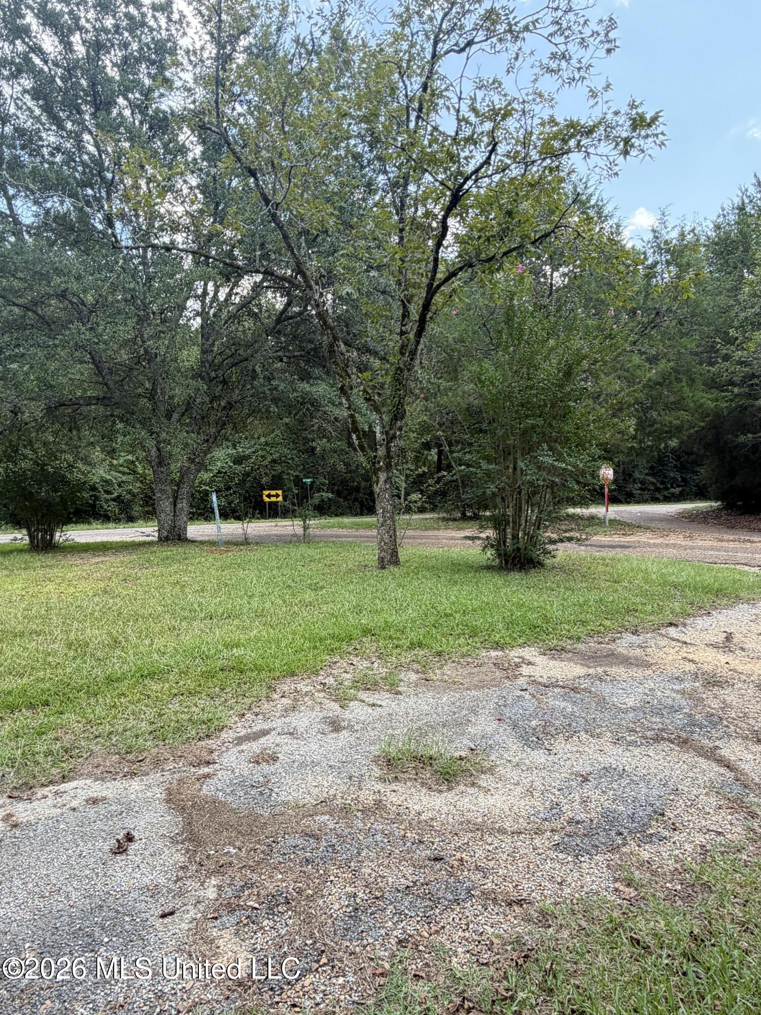 401 Garland Broome Road Property Photo 7