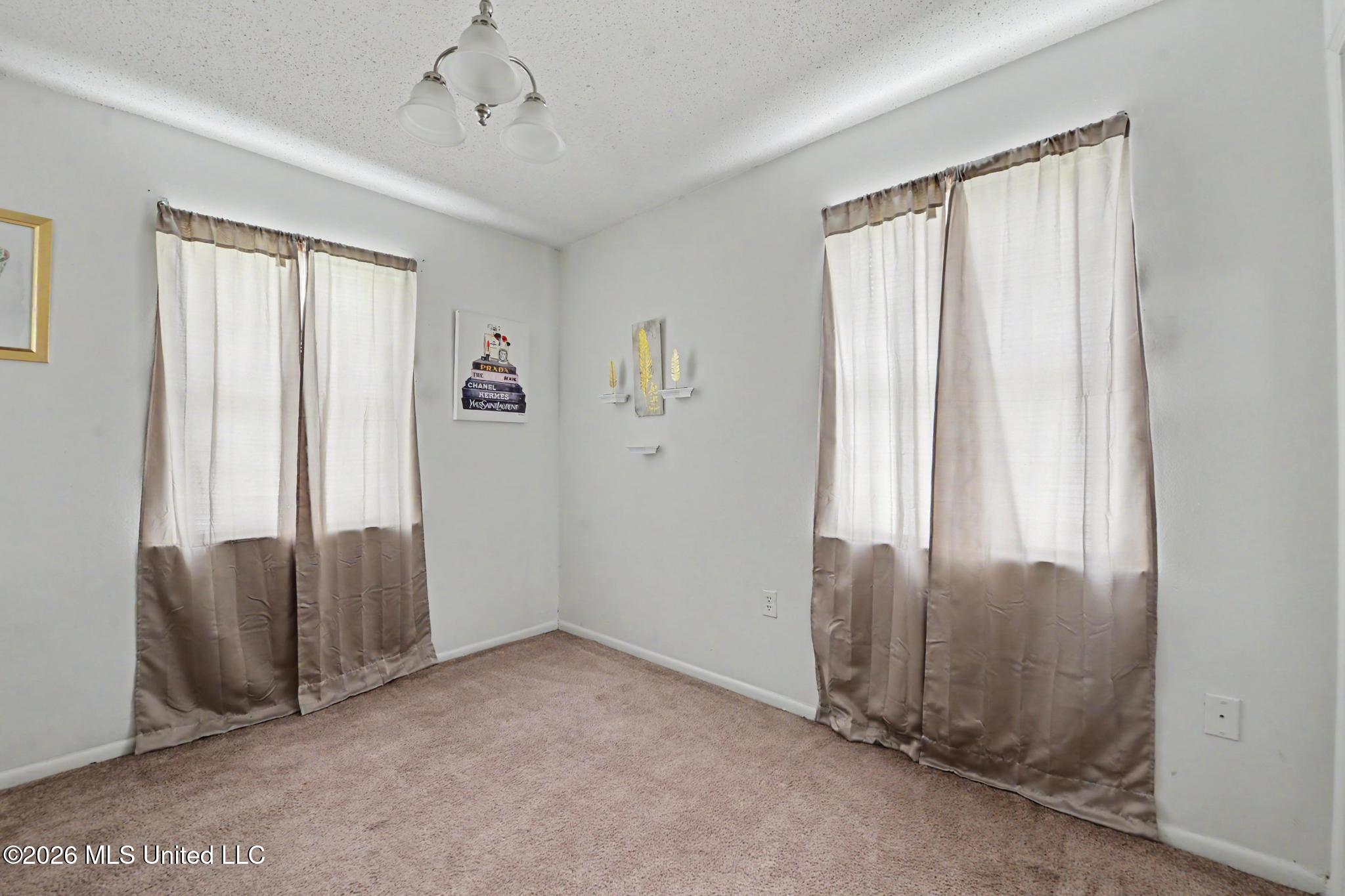 922 Sweetgum Drive Property Photo 12
