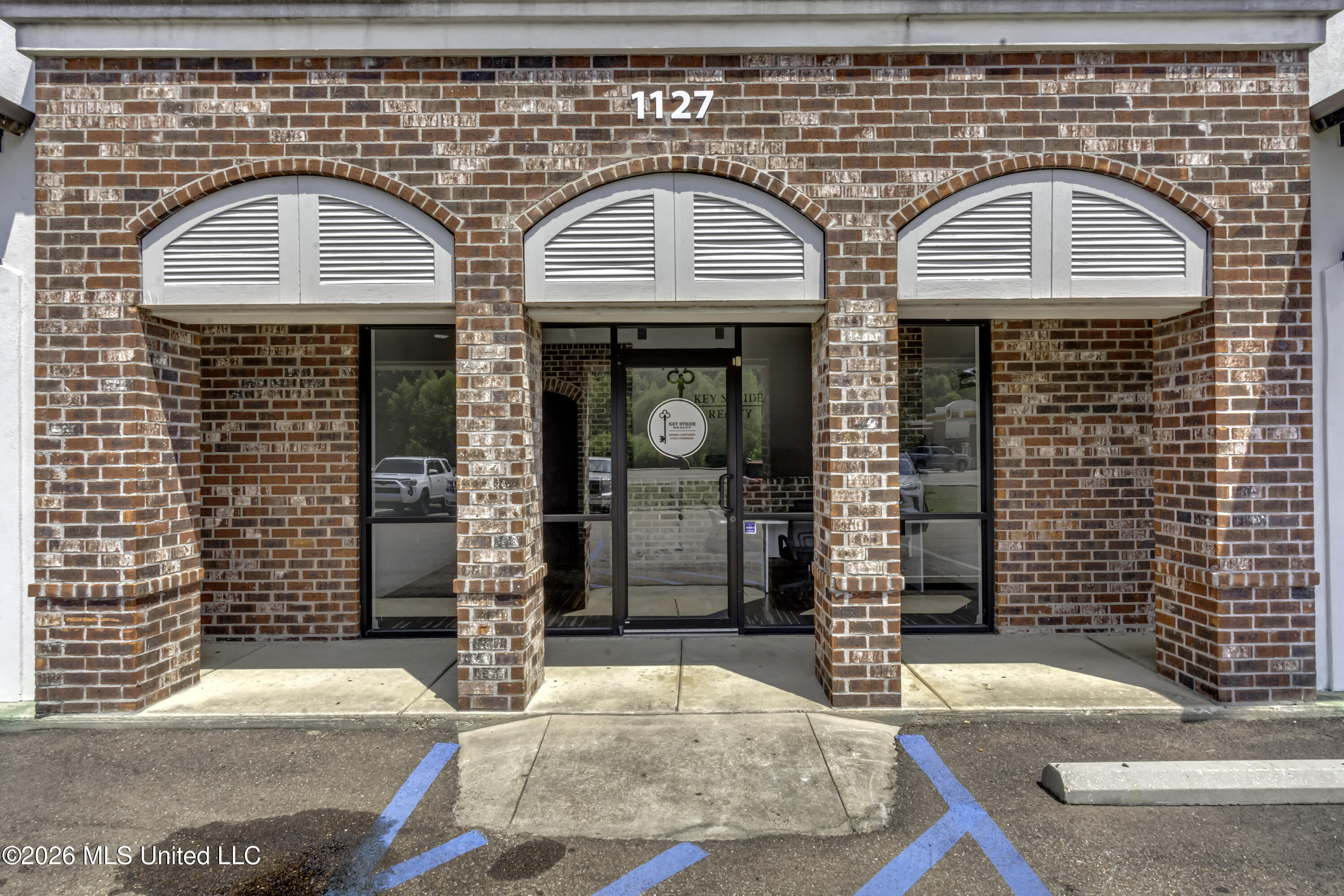 1127 Old Fannin Road Property Photo 6