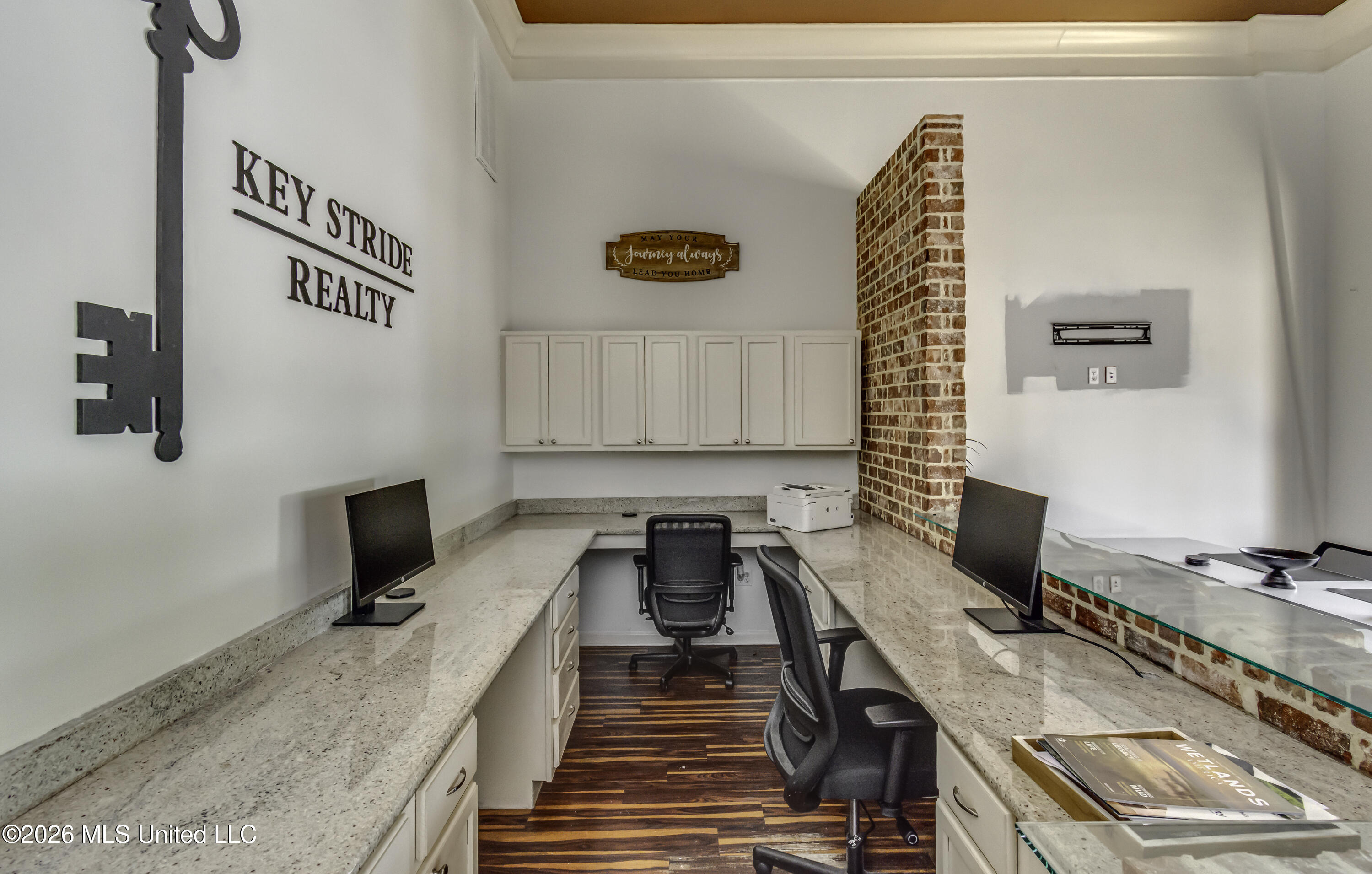 1127 Old Fannin Road Property Photo 12