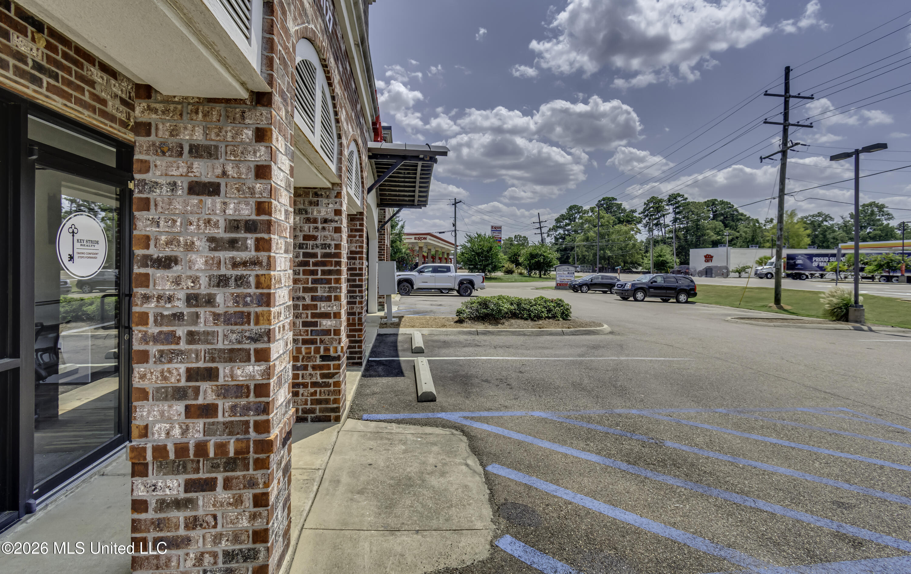 1127 Old Fannin Road Property Photo 14