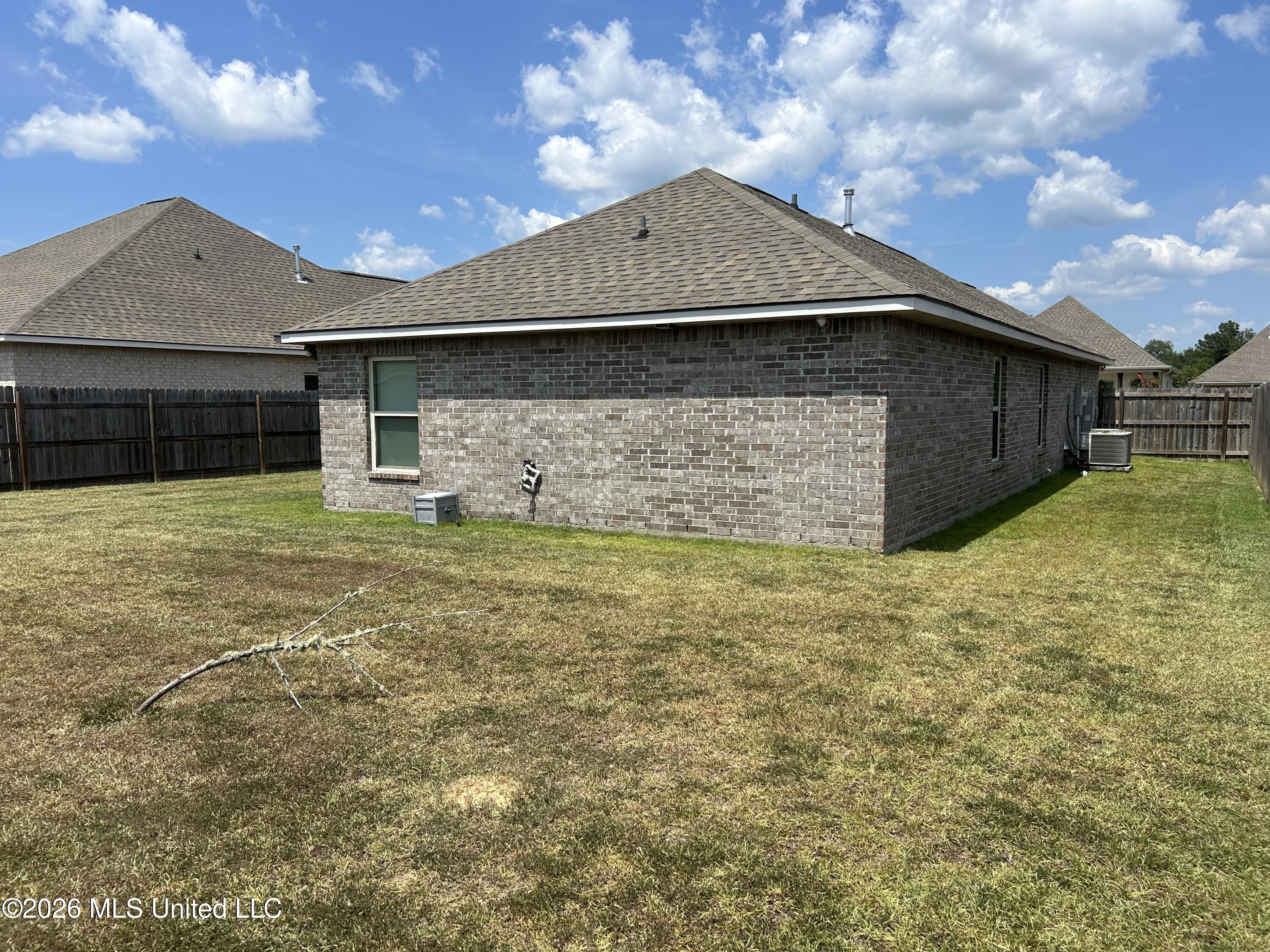 16849 Alcorn Avenue Property Photo 23