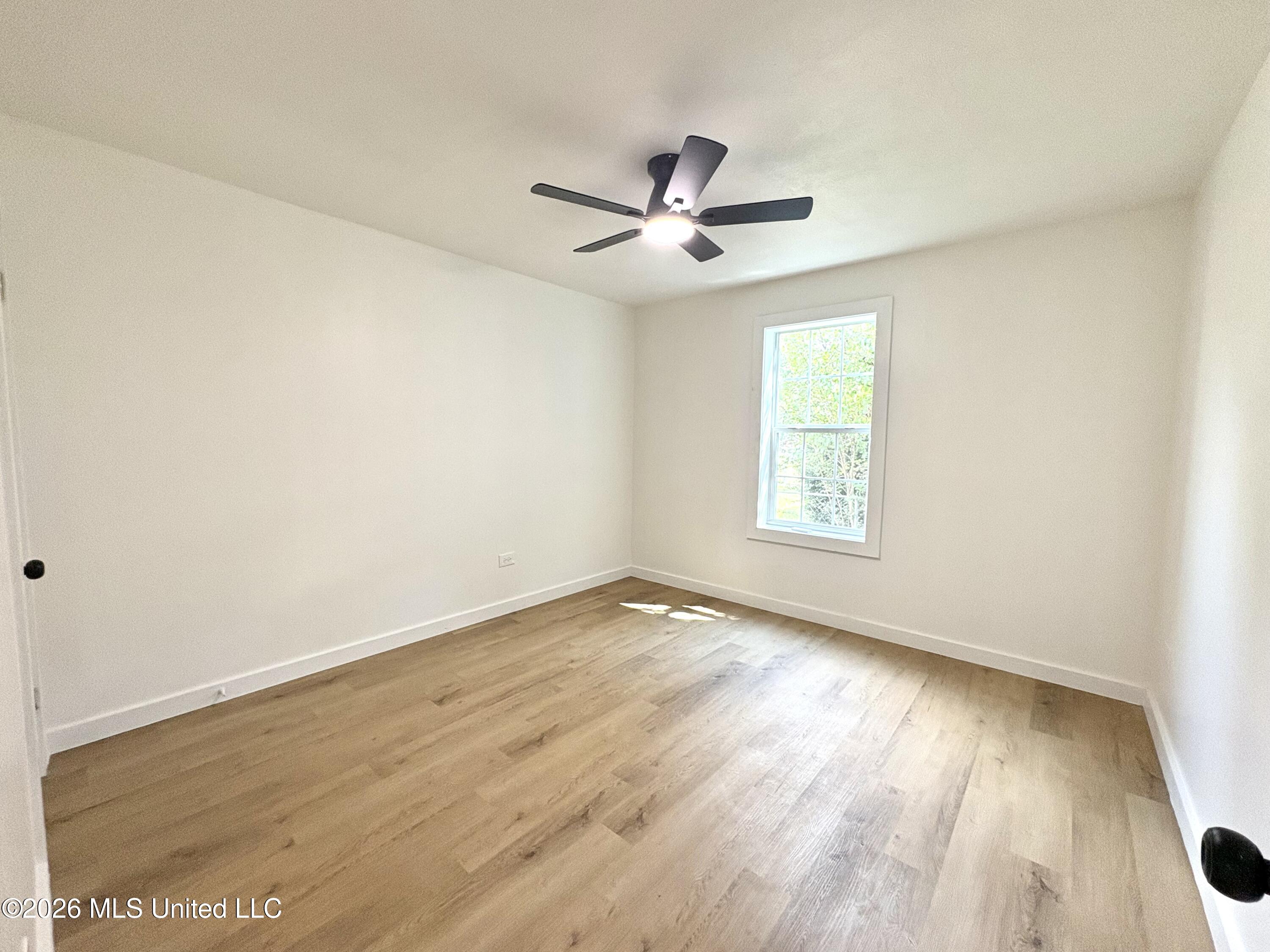 216 6th Avenue Property Photo 10
