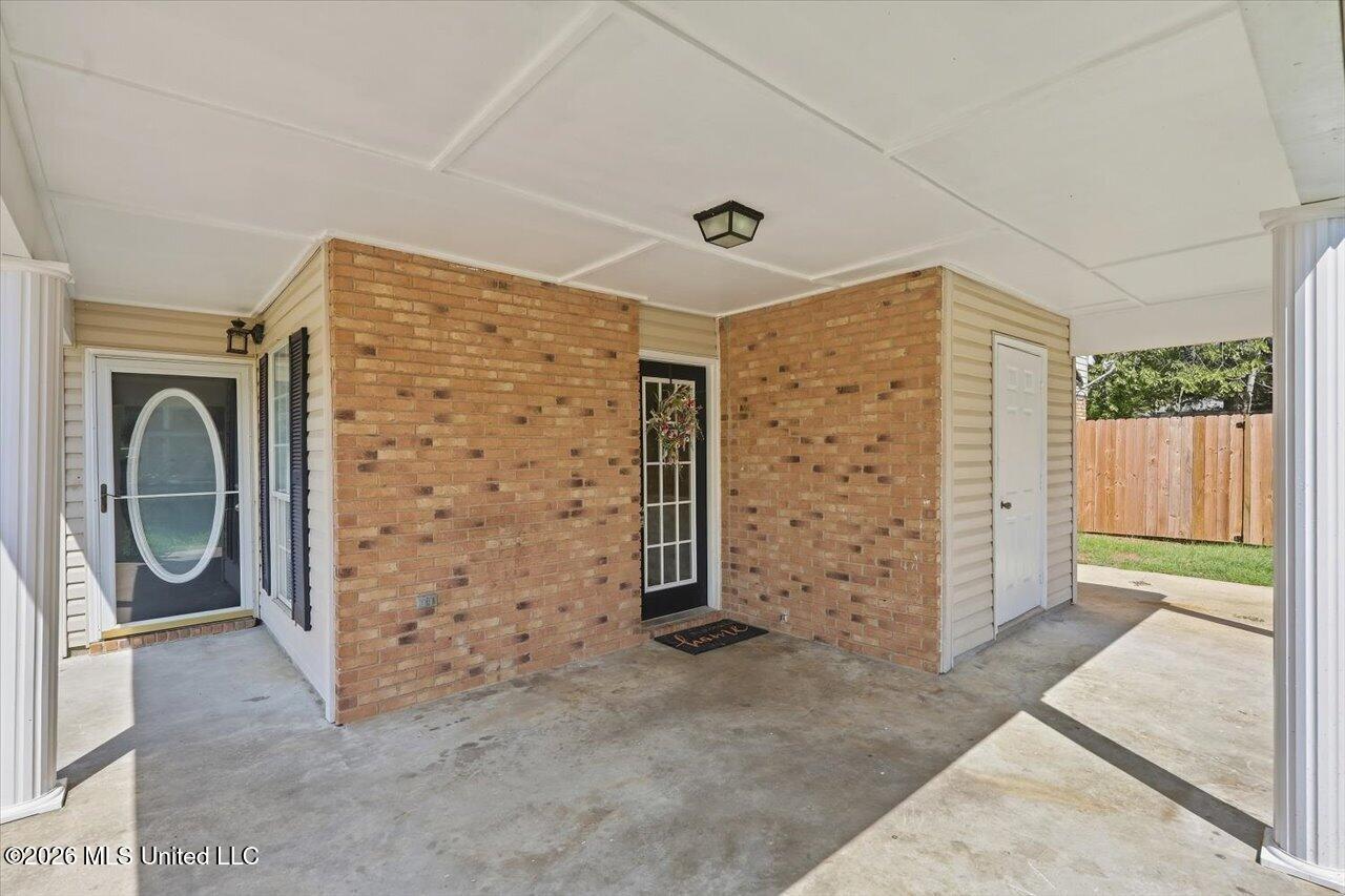 1428 Chelsea Lane Property Photo 6