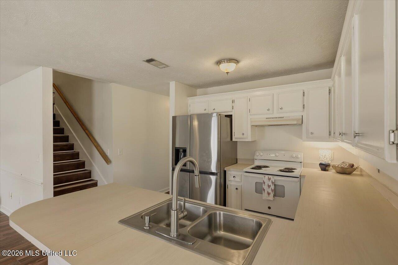1428 Chelsea Lane Property Photo 12