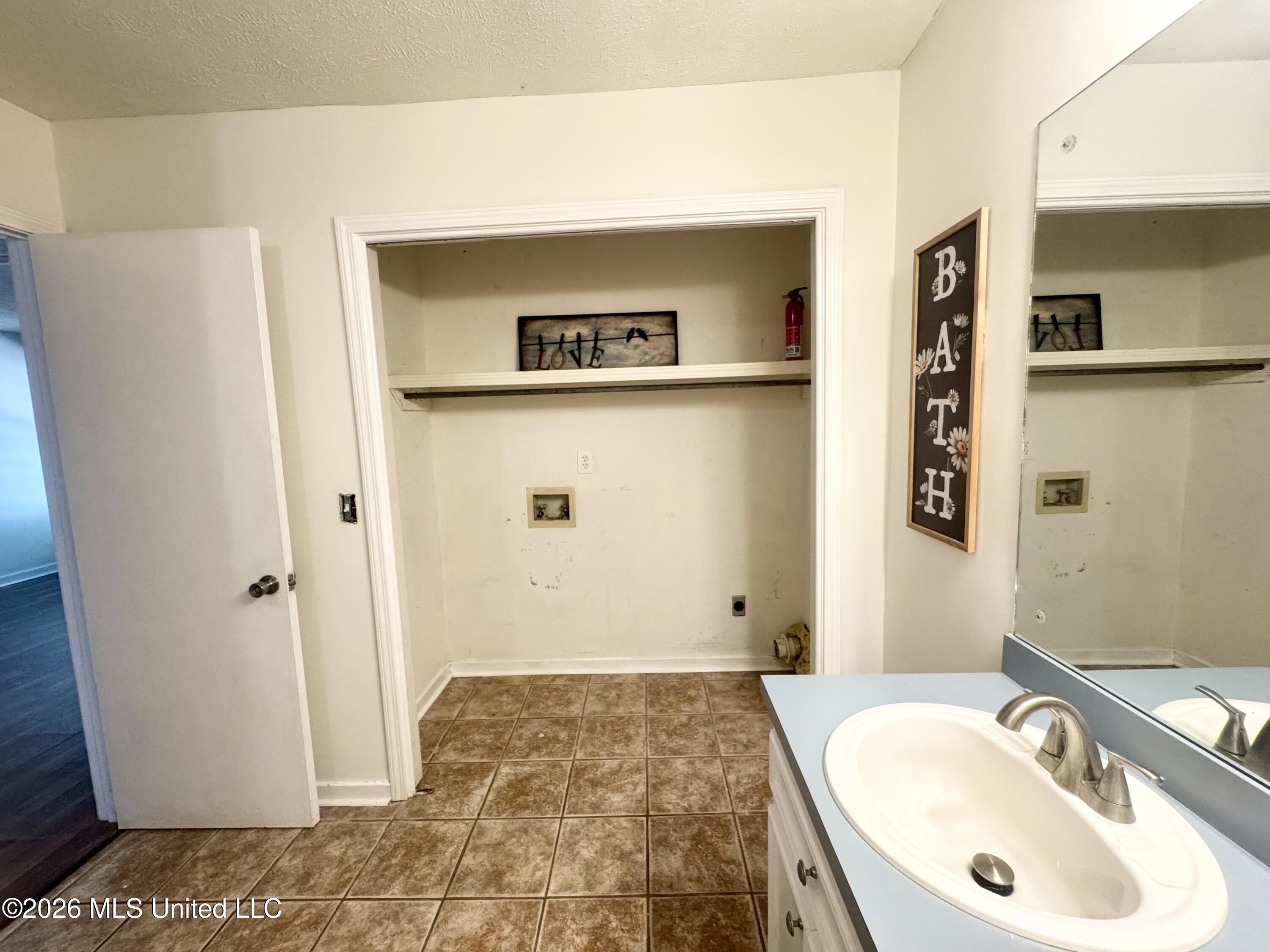 1428 Chelsea Lane Property Photo 15