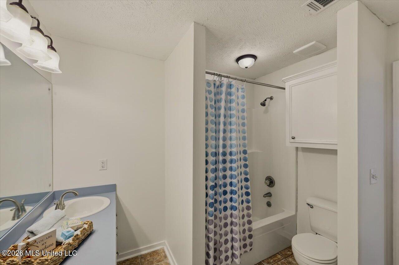 1428 Chelsea Lane Property Photo 21