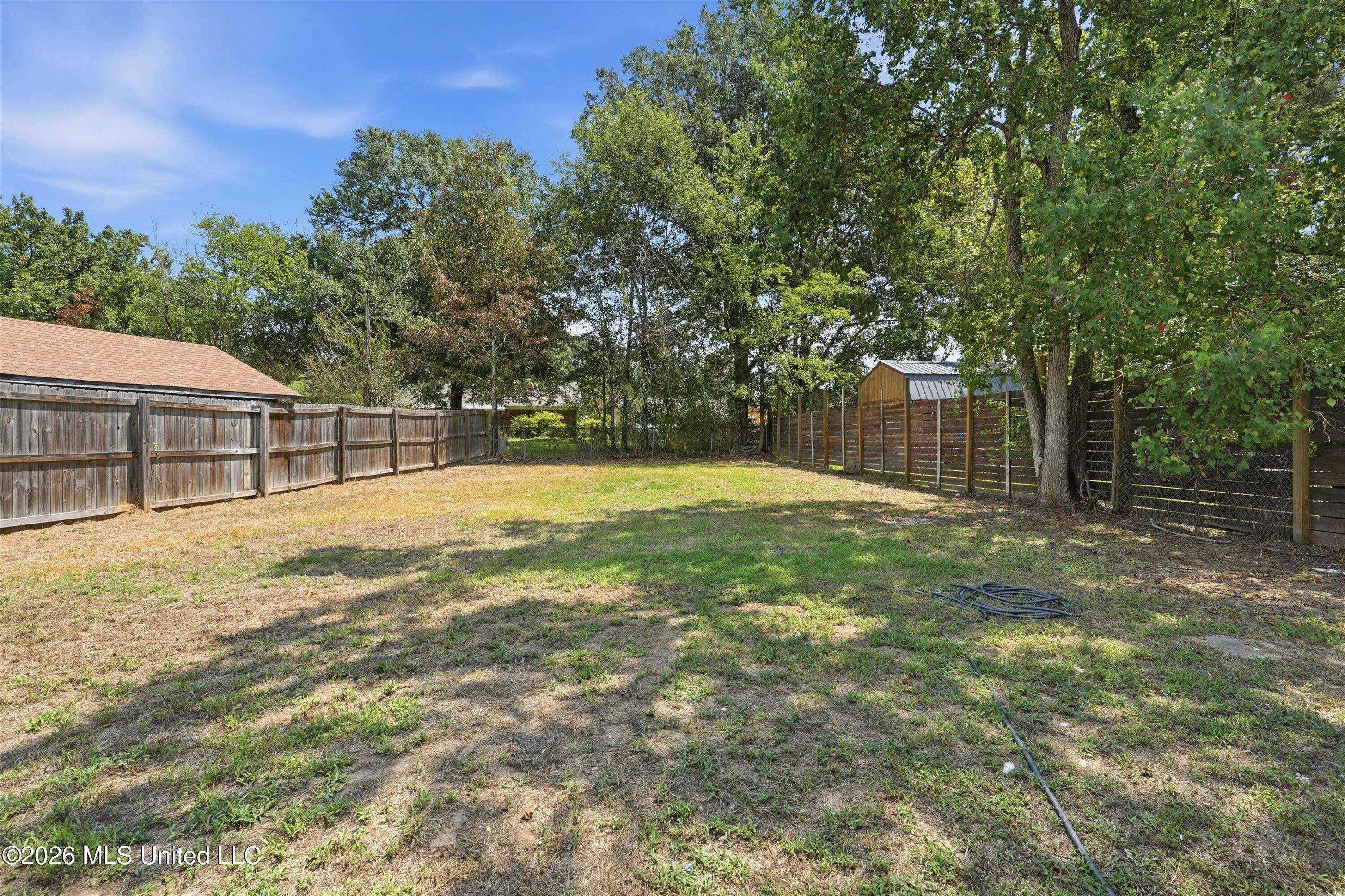 726 Clearmont Drive Property Photo 25