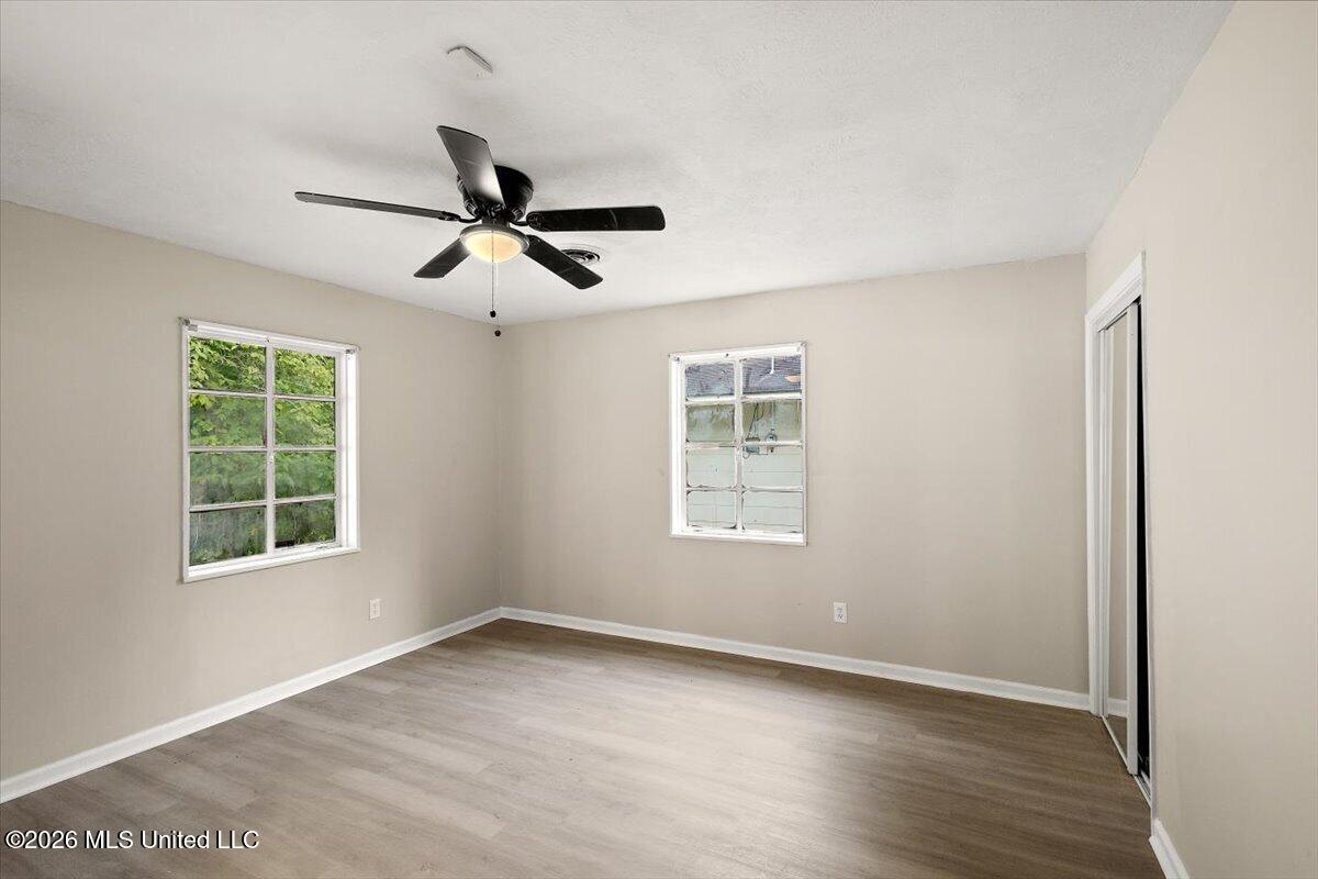 230 Hillside Drive Property Photo 14