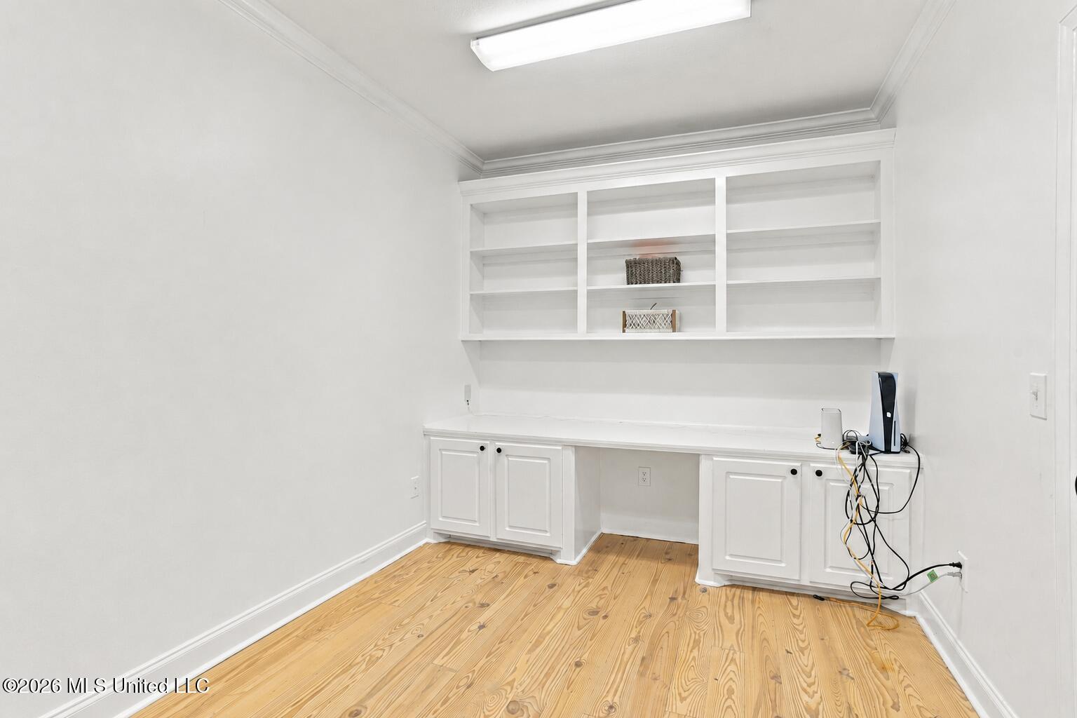 728 Danforth Drive Property Photo 20