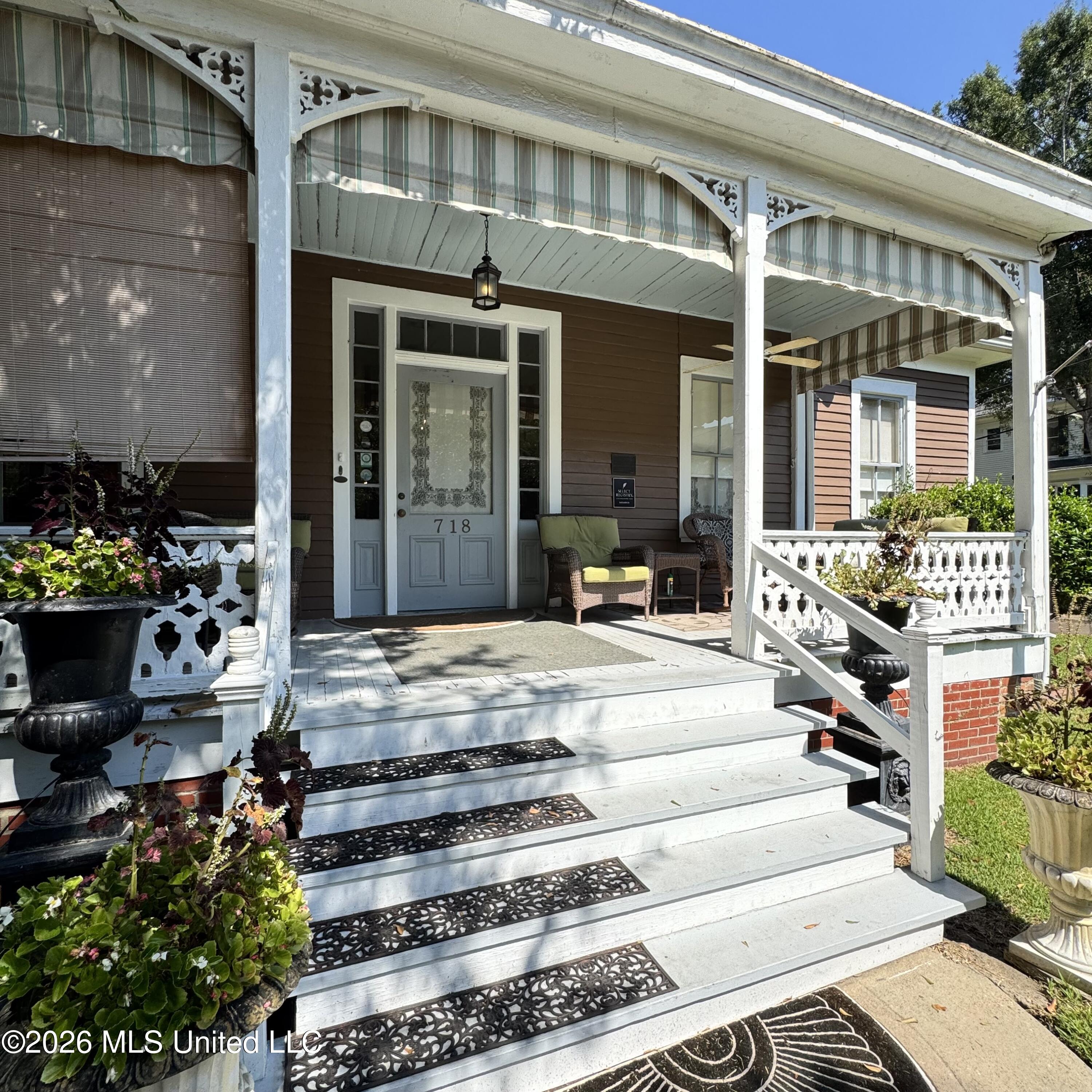 718 N Union Street Property Photo 2
