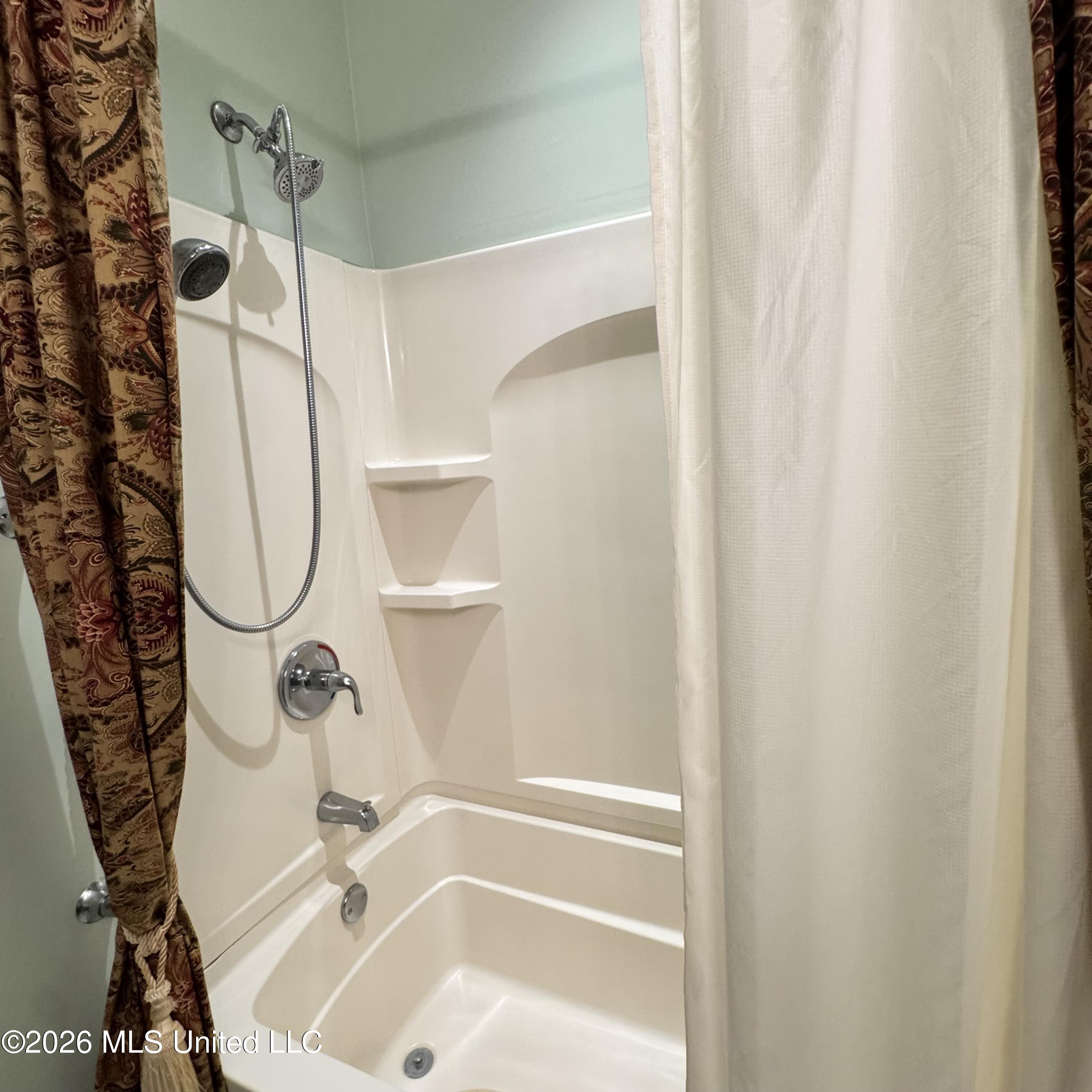 718 N Union Street Property Photo 15