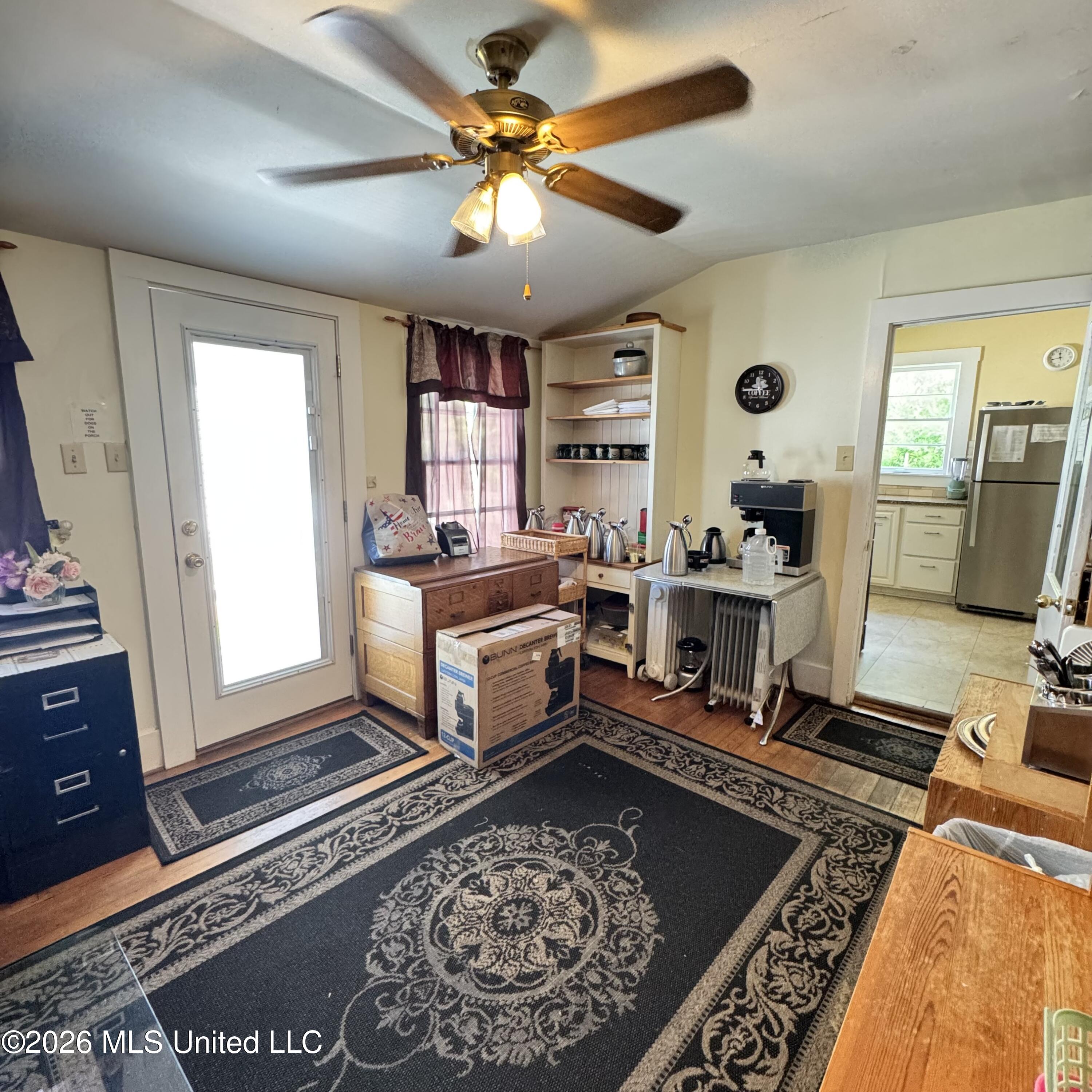 718 N Union Street Property Photo 23