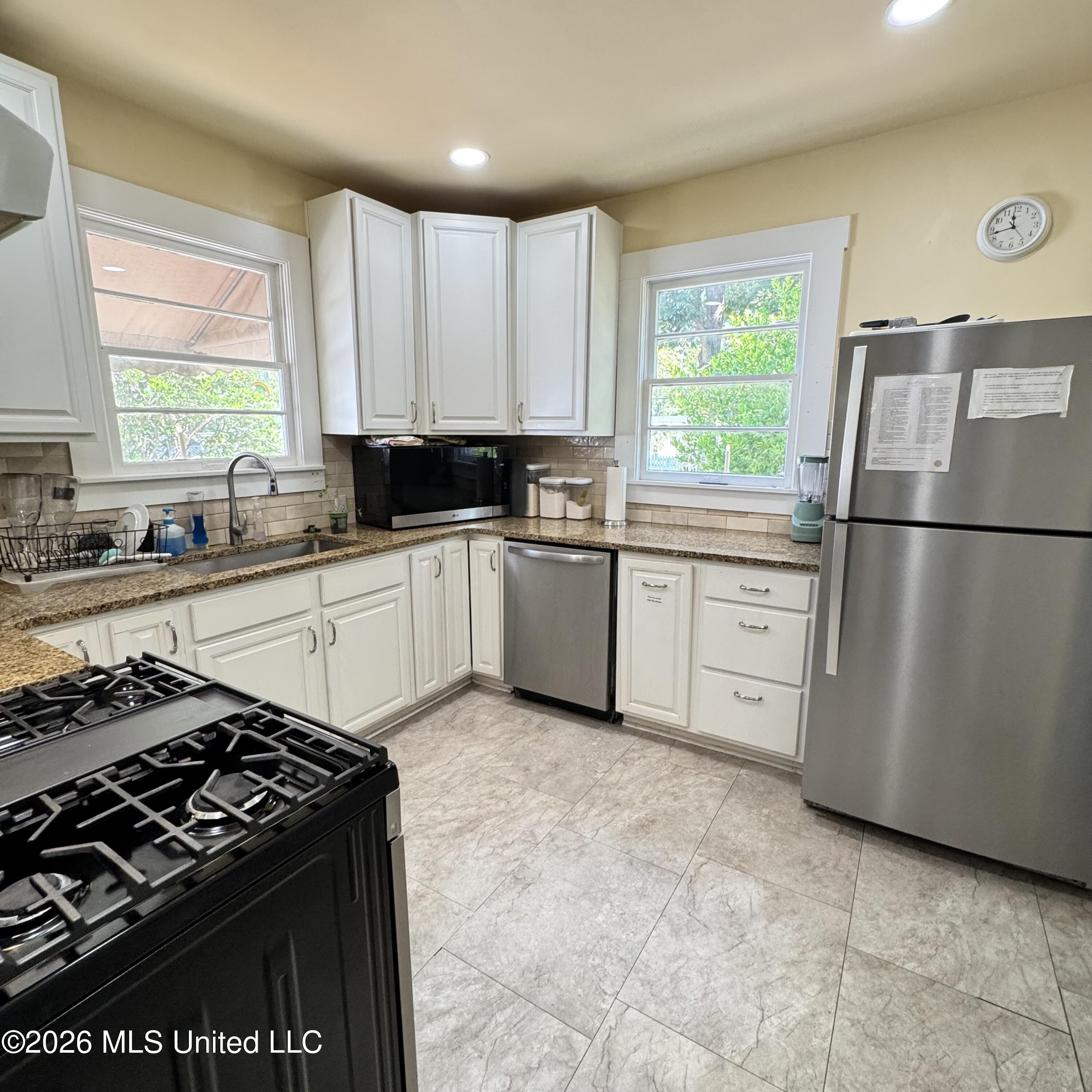 718 N Union Street Property Photo 28
