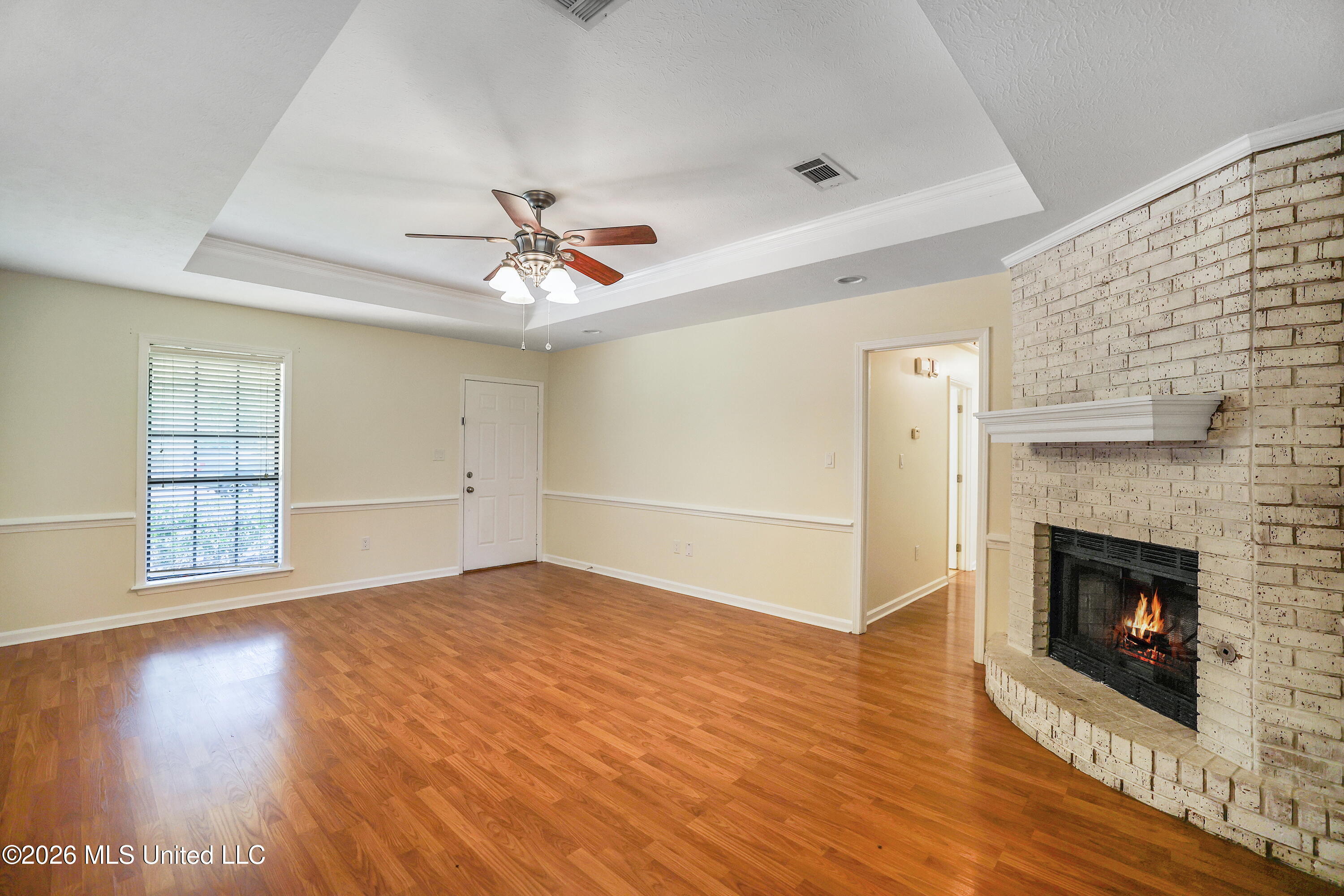 95 Twin Oaks Drive Property Photo 3