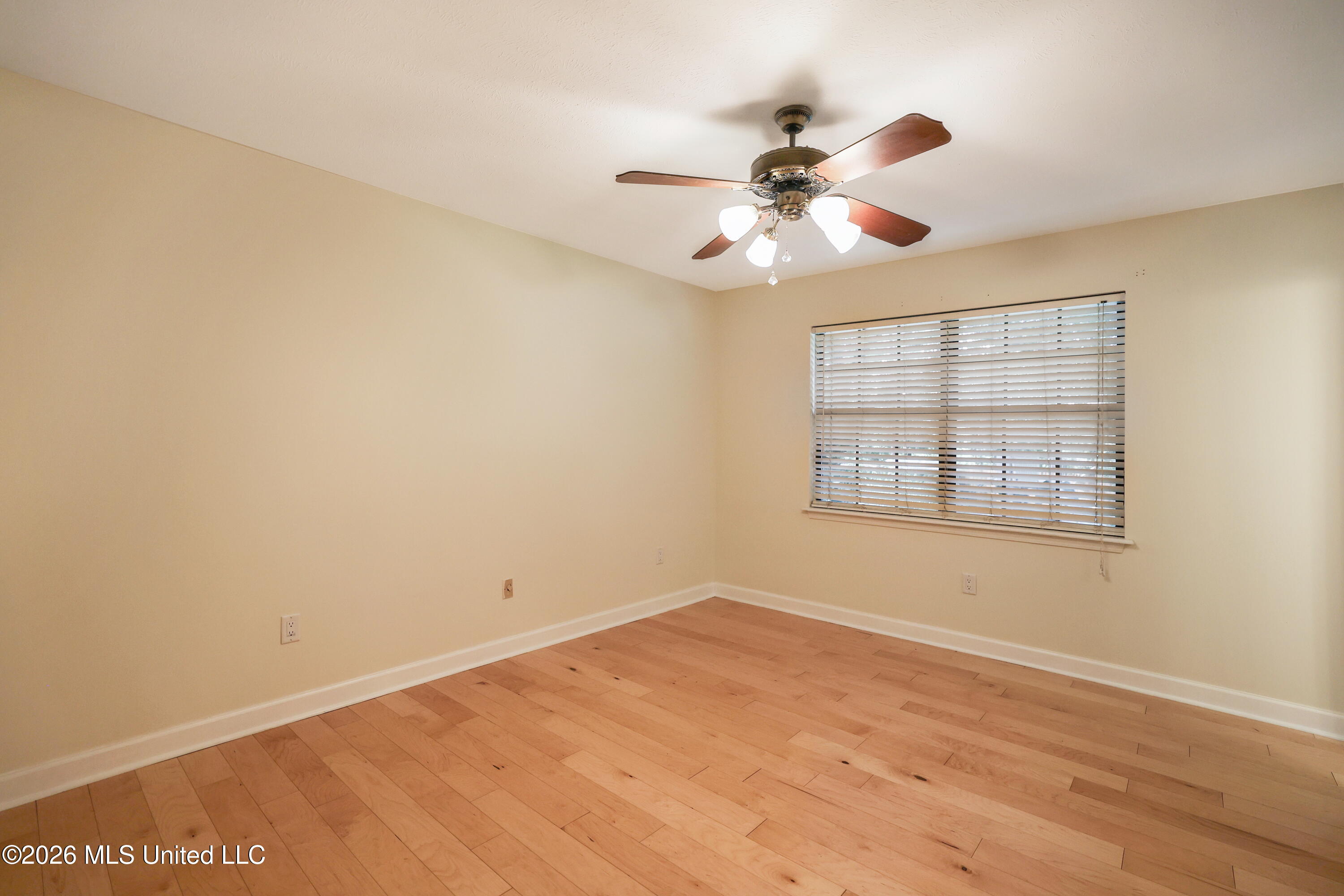 95 Twin Oaks Drive Property Photo 15