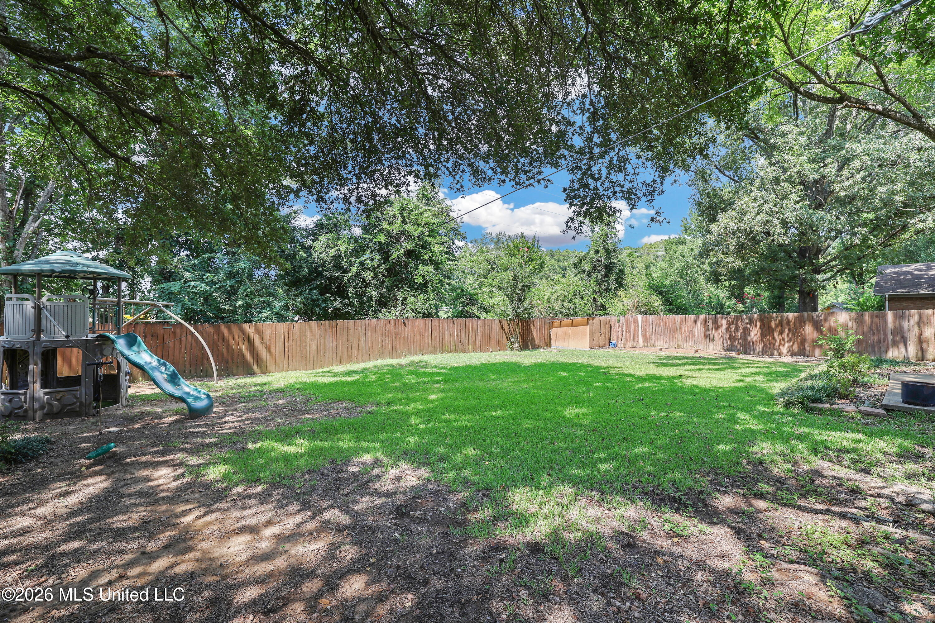 95 Twin Oaks Drive Property Photo 29