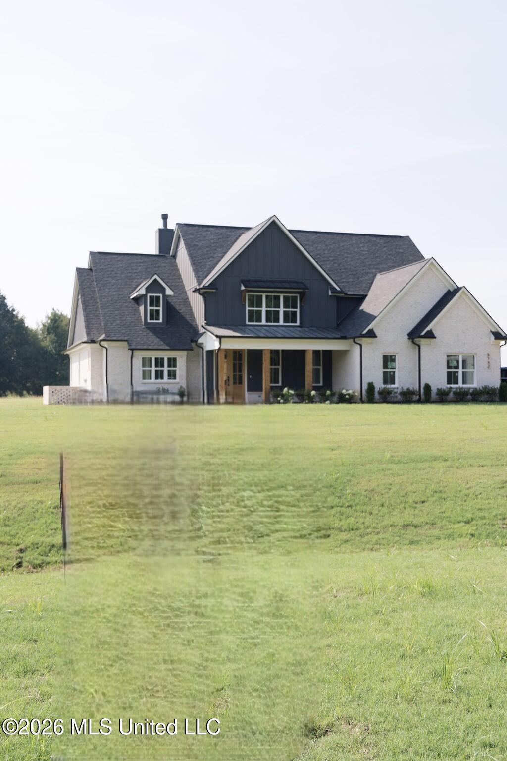 5163 Old Barn Cove Property Photo 1