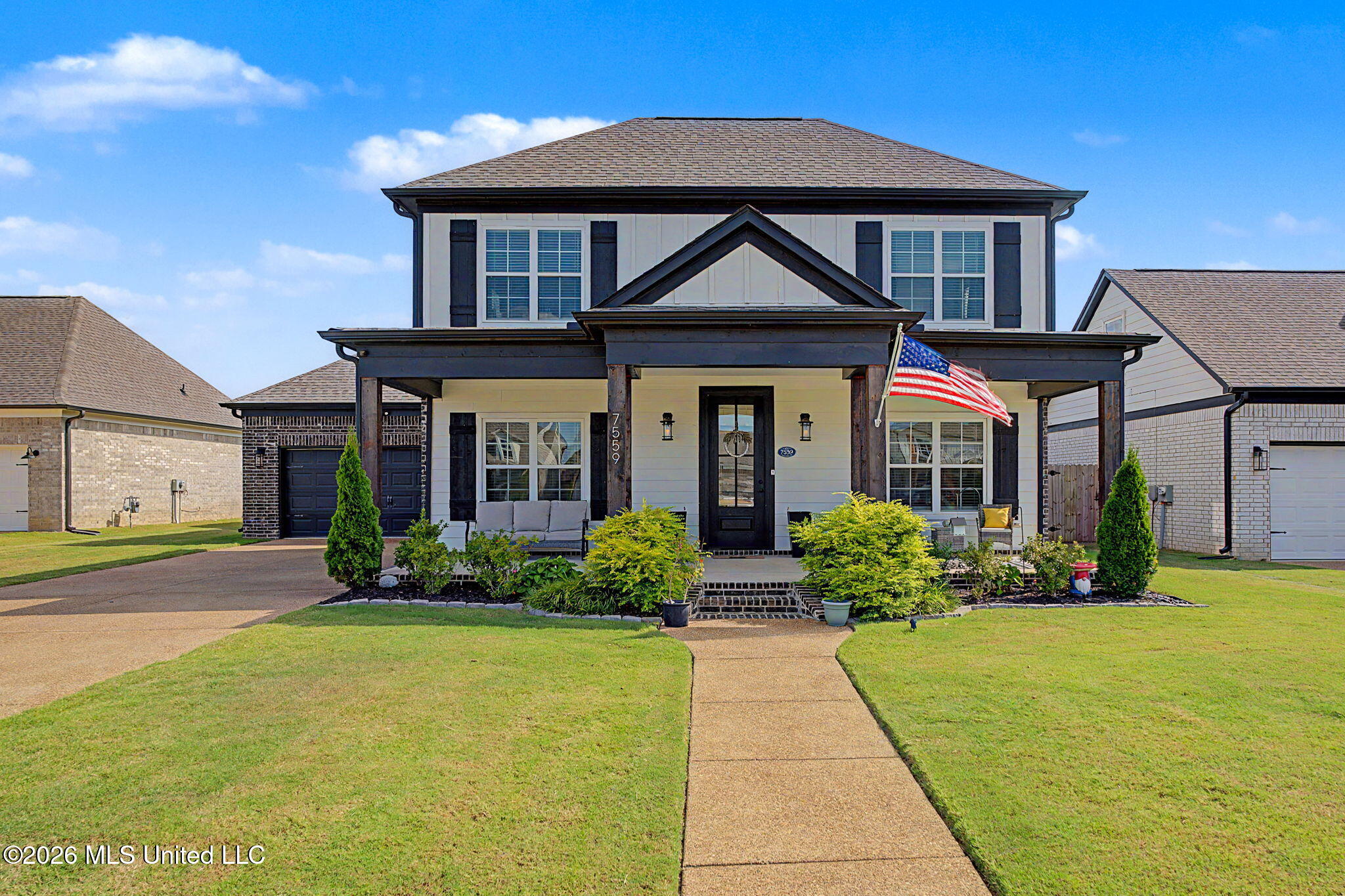 7559 Crosswinds Boulevard Property Photo 2