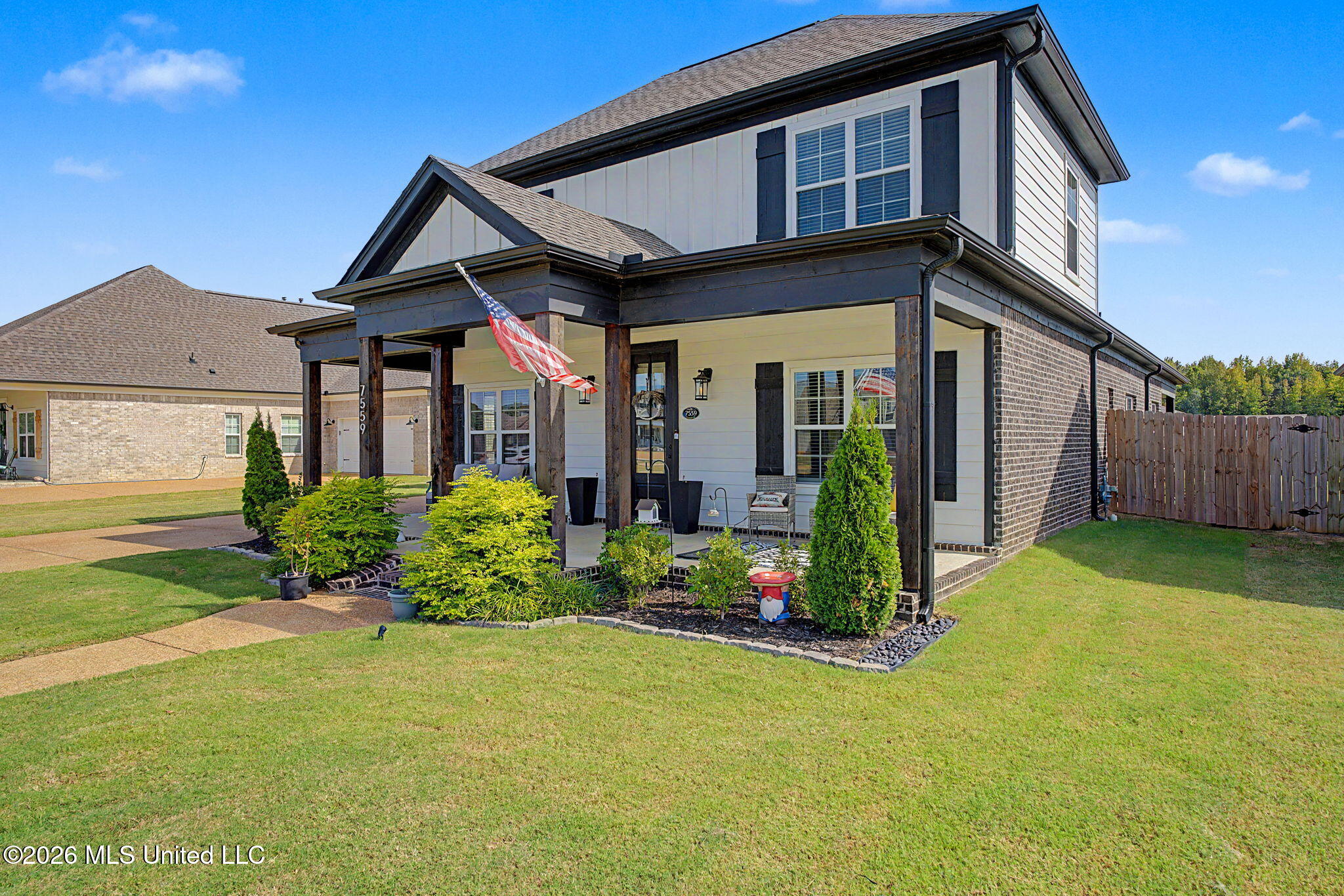 7559 Crosswinds Boulevard Property Photo 3