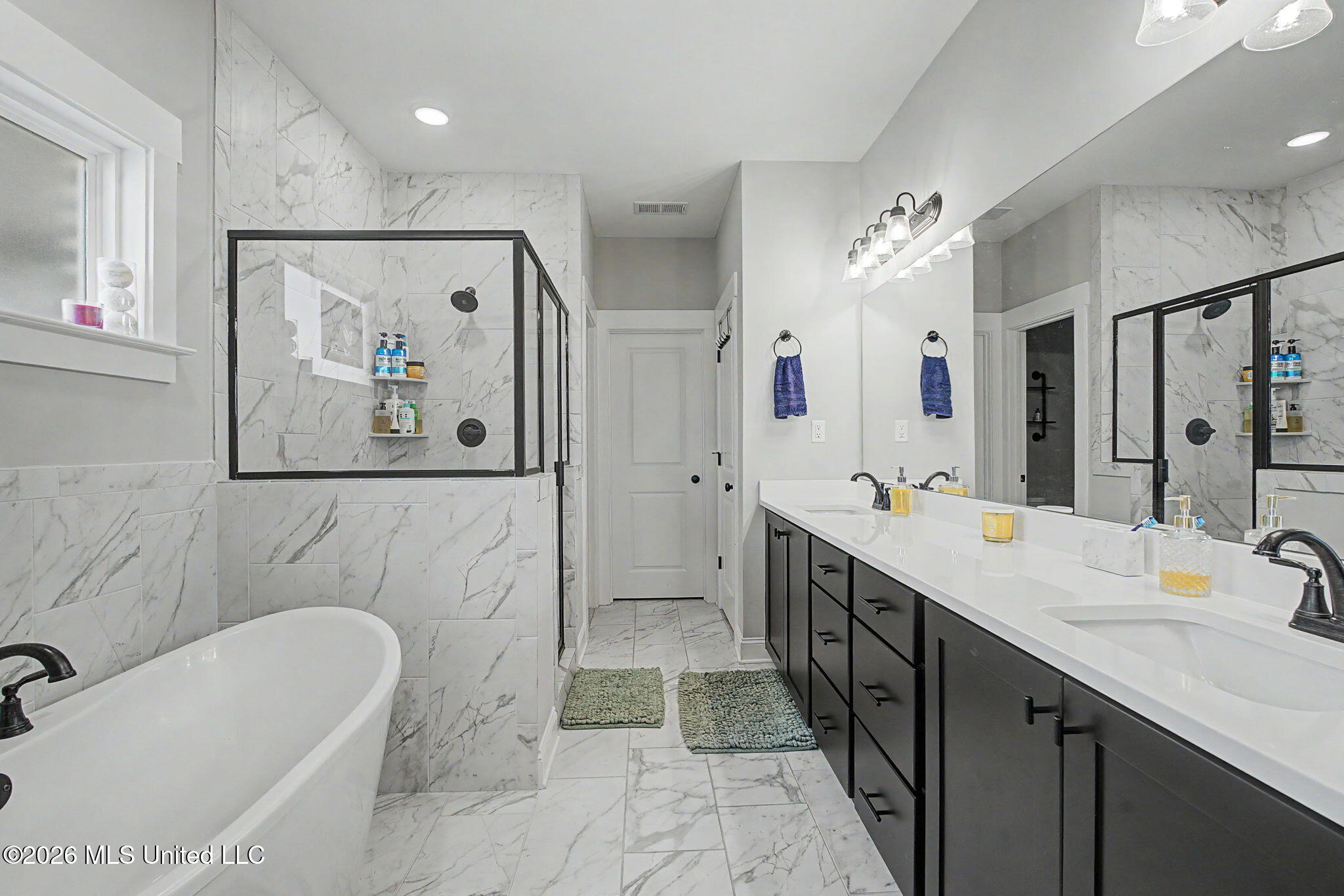 7559 Crosswinds Boulevard Property Photo 14