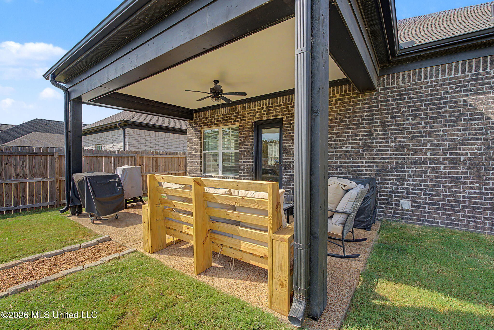 7559 Crosswinds Boulevard Property Photo 25