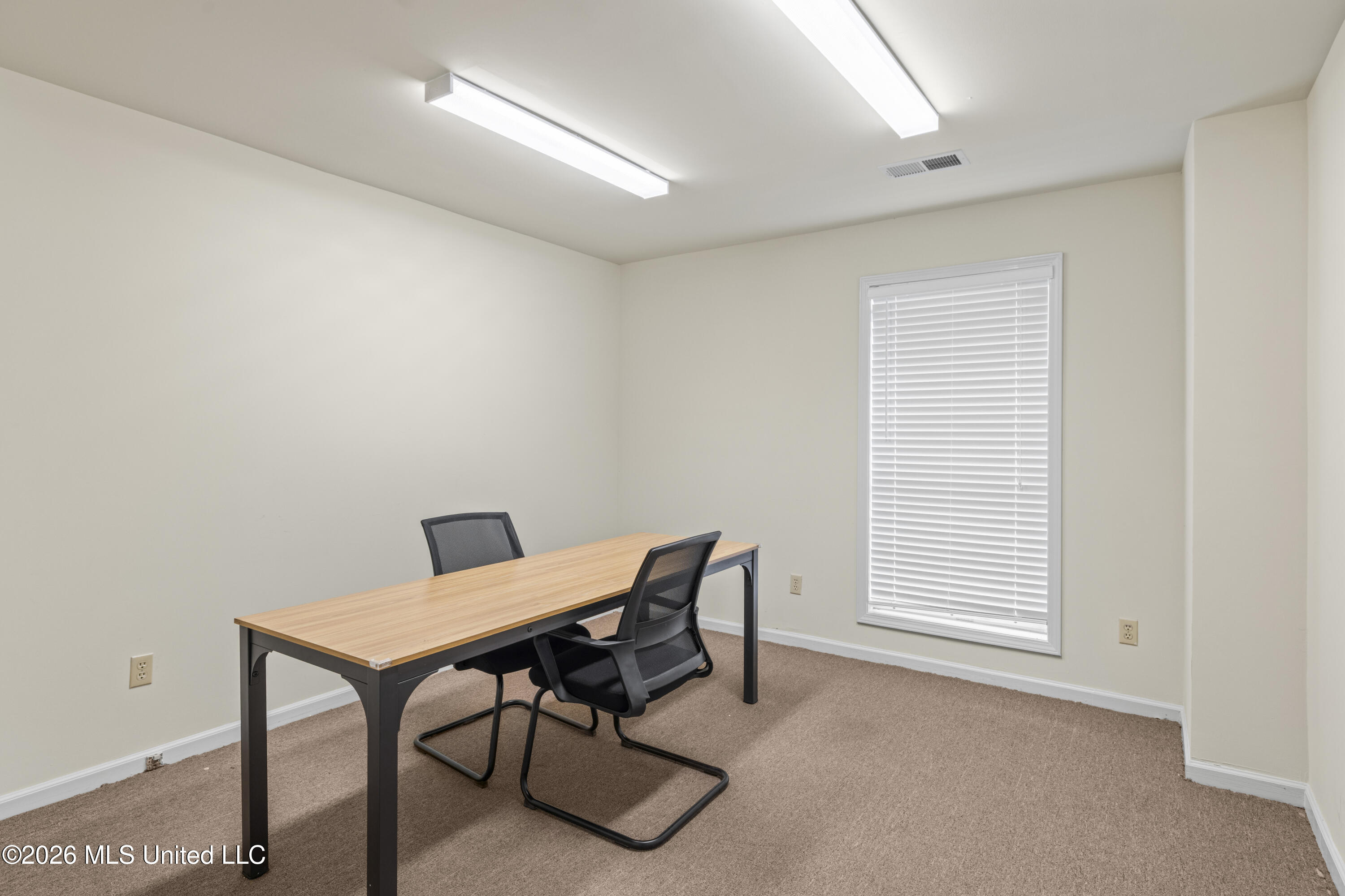 8849 Centre Street Property Photo 8