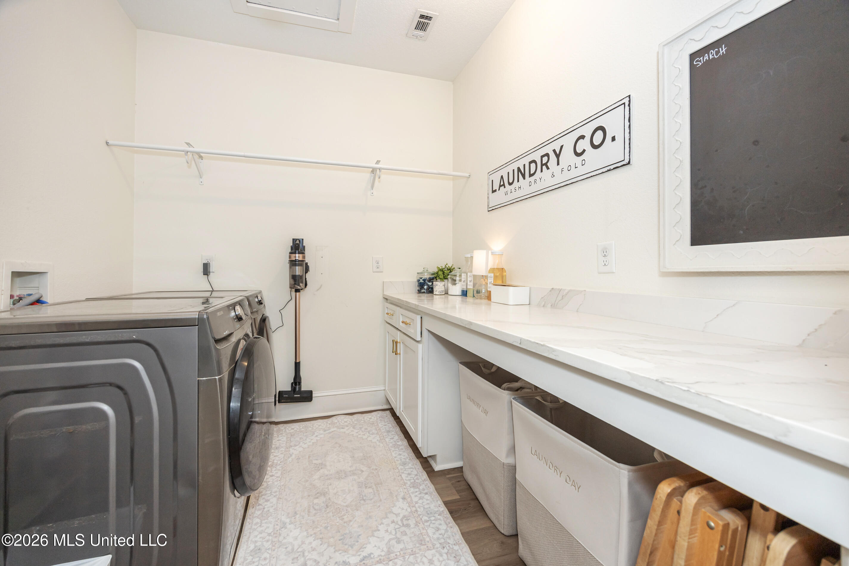 2809 Robert Hiram Drive Property Photo 45
