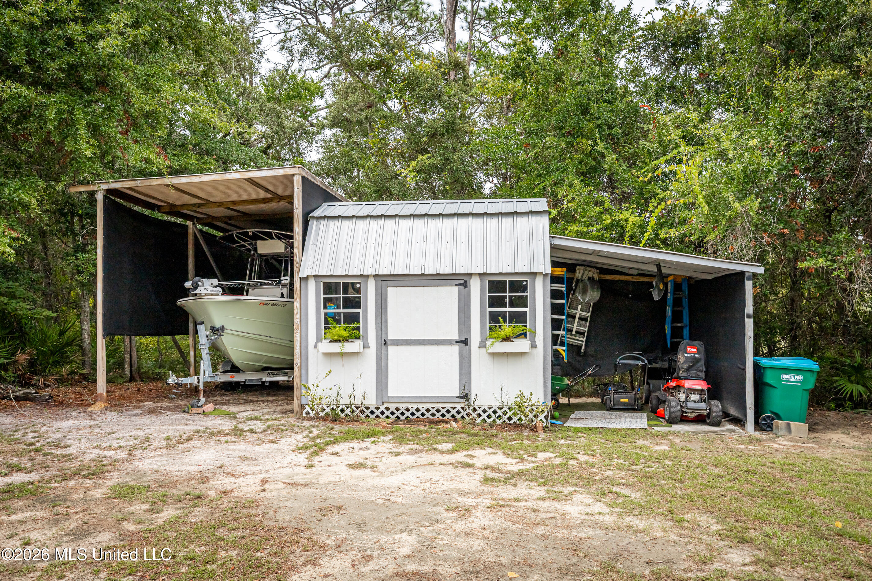 2809 Robert Hiram Drive Property Photo 81