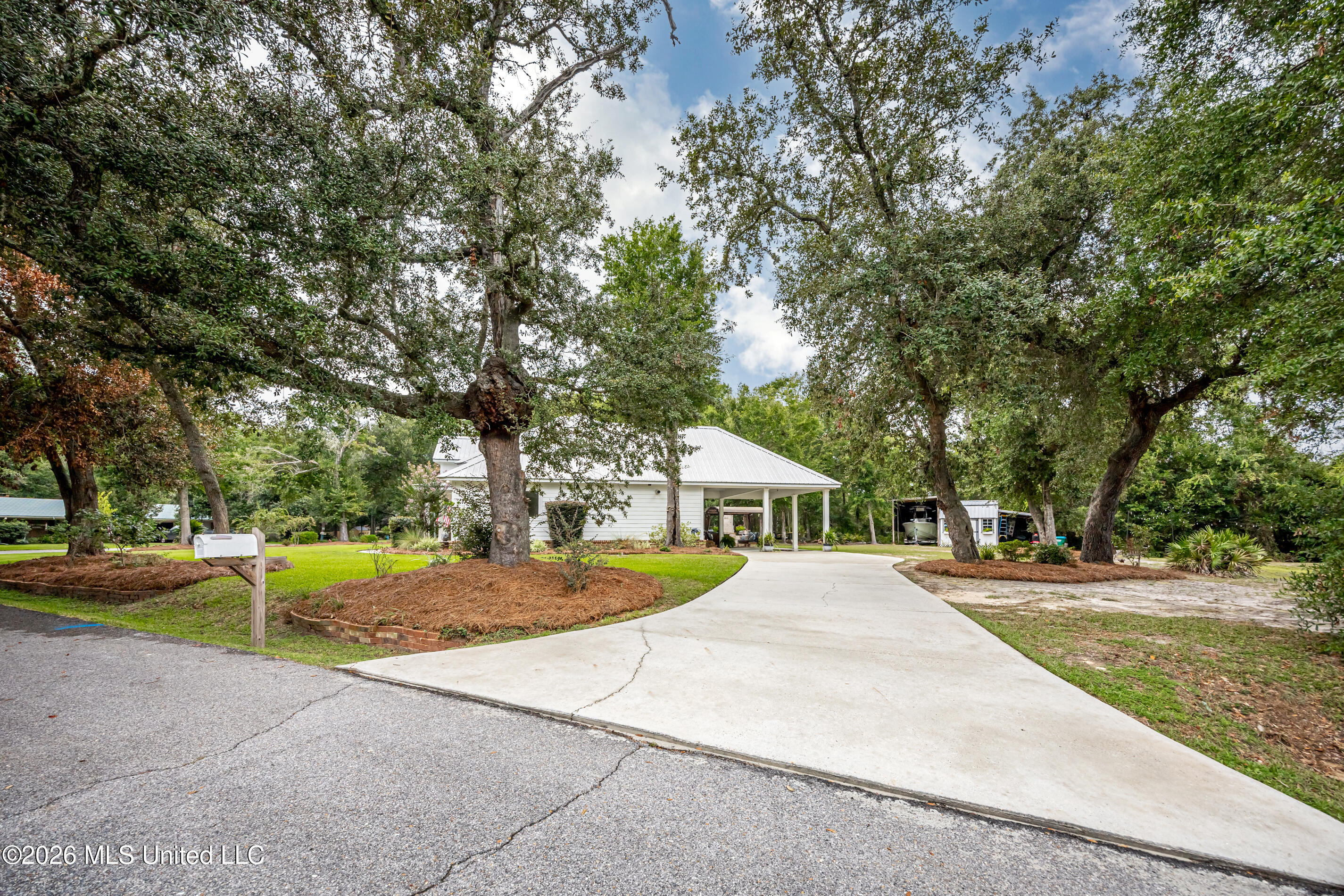 2809 Robert Hiram Drive Property Photo 83