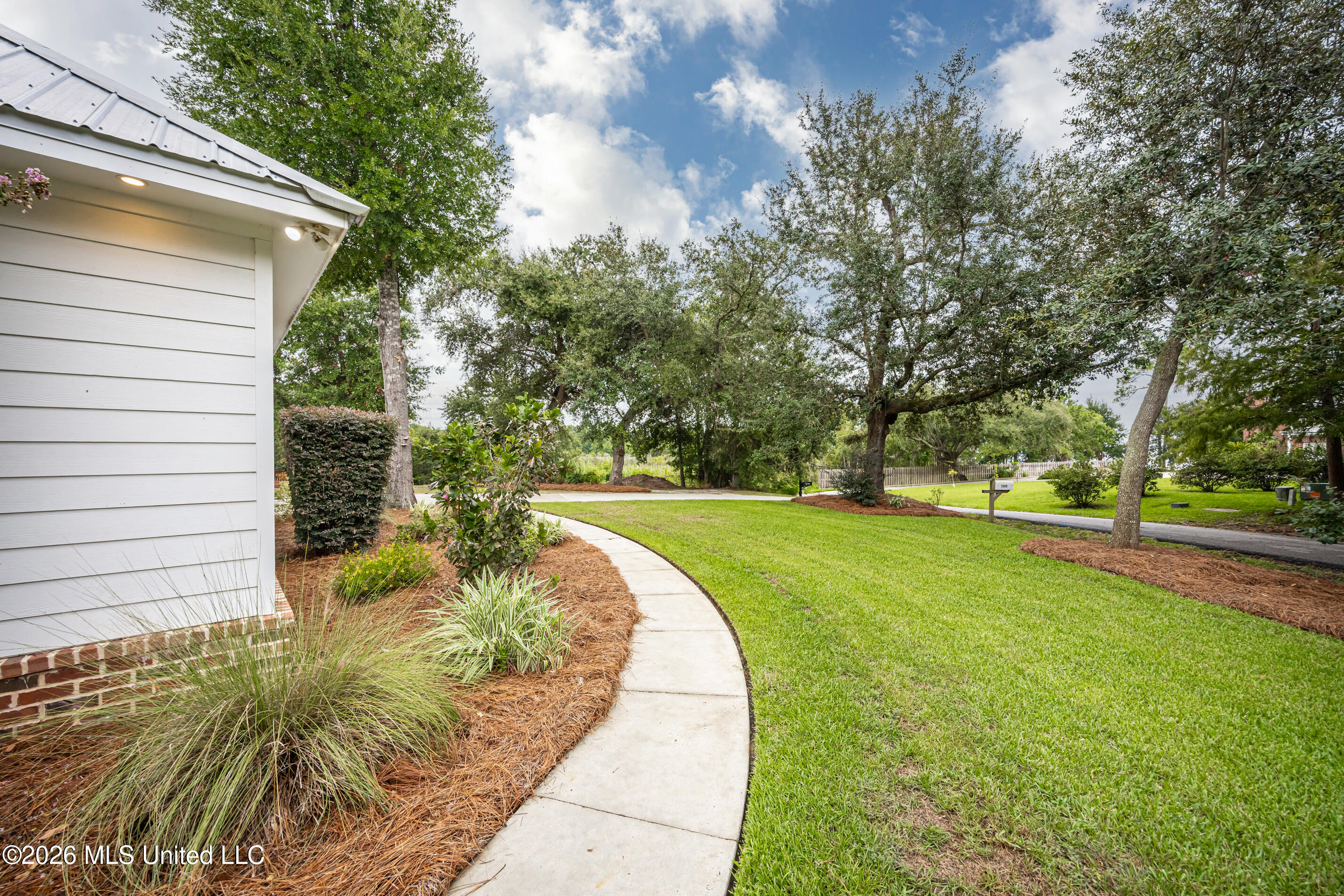 2809 Robert Hiram Drive Property Photo 88