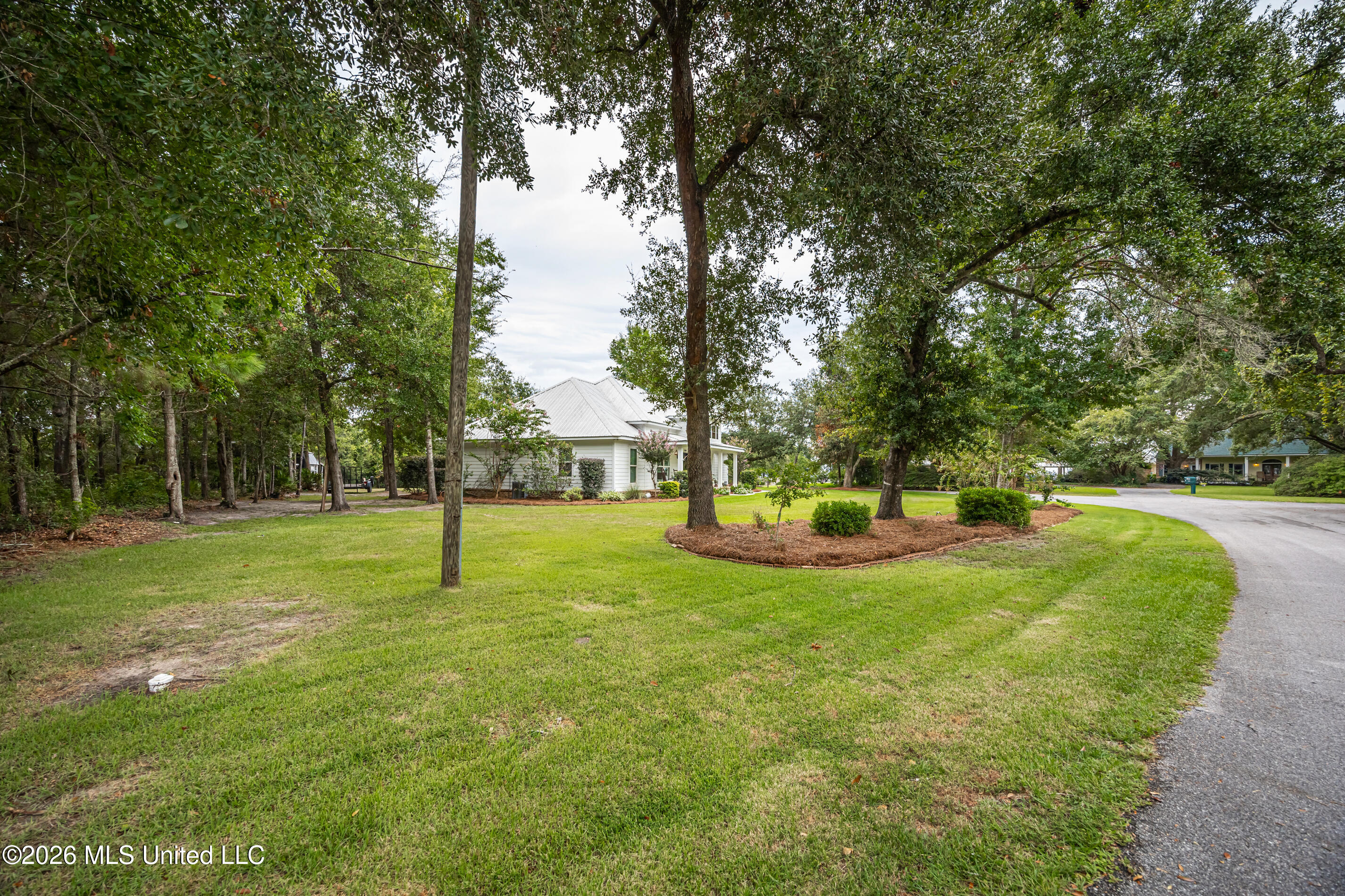 2809 Robert Hiram Drive Property Photo 91
