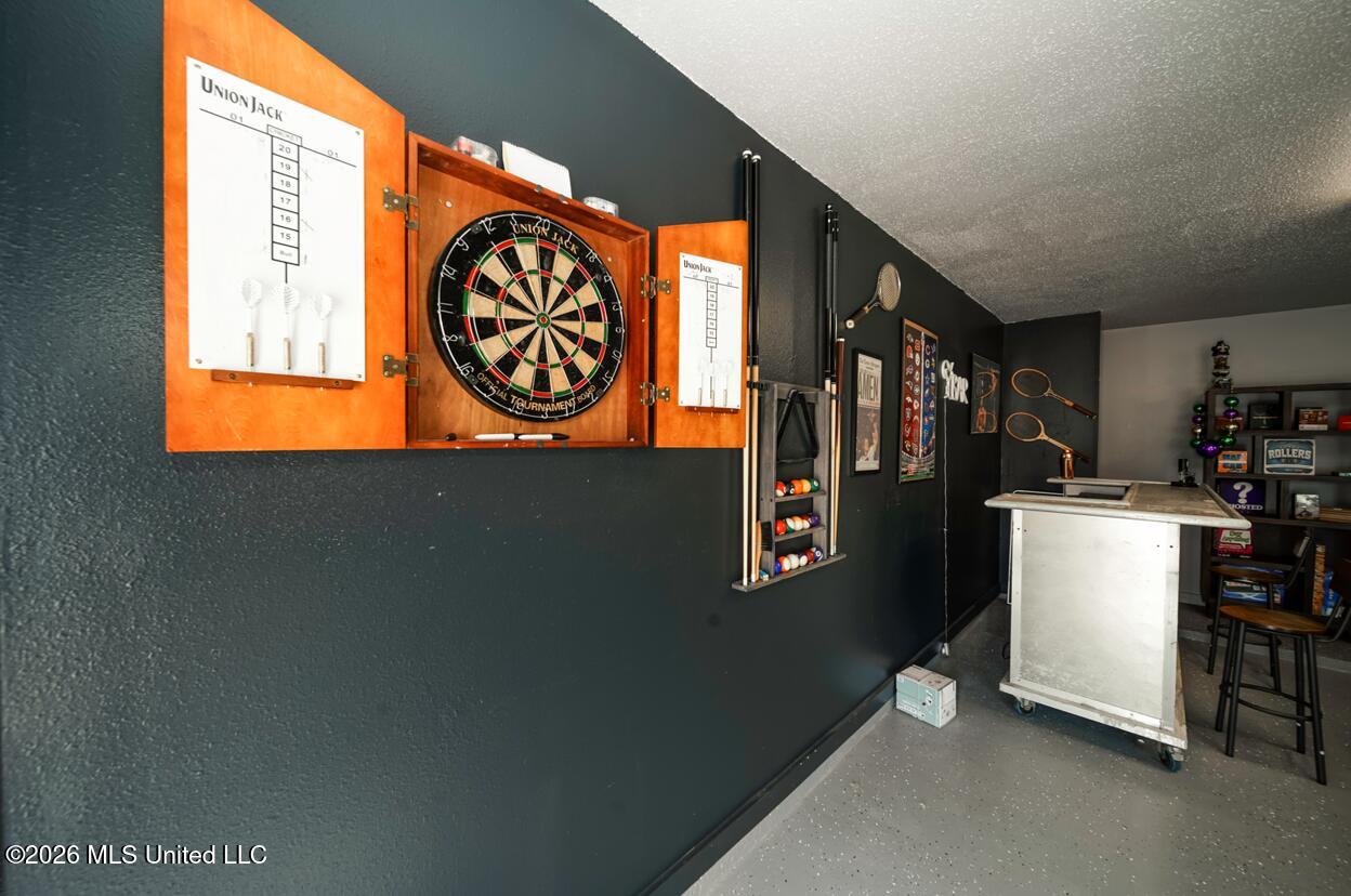 14188 N Country Hills Drive Property Photo 28