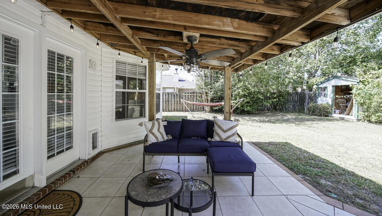 14188 N Country Hills Drive Property Photo 32